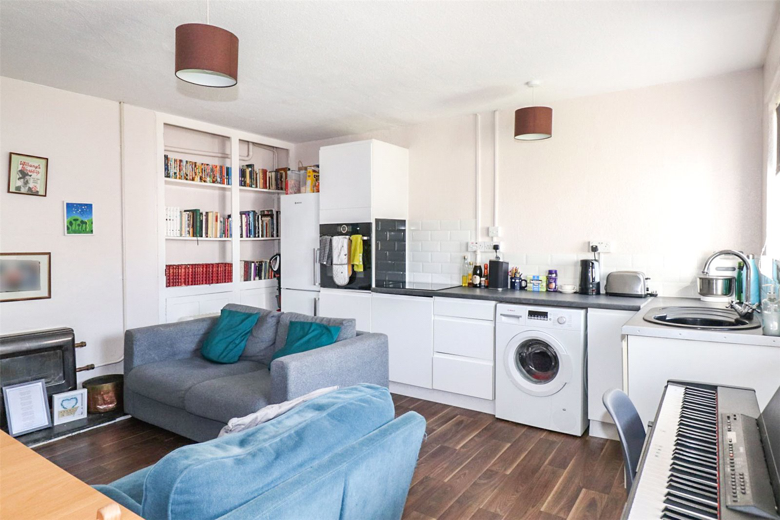 Penrose Gardens, Bodmin Street, Holsworthy, Devon, EX22, photo 2