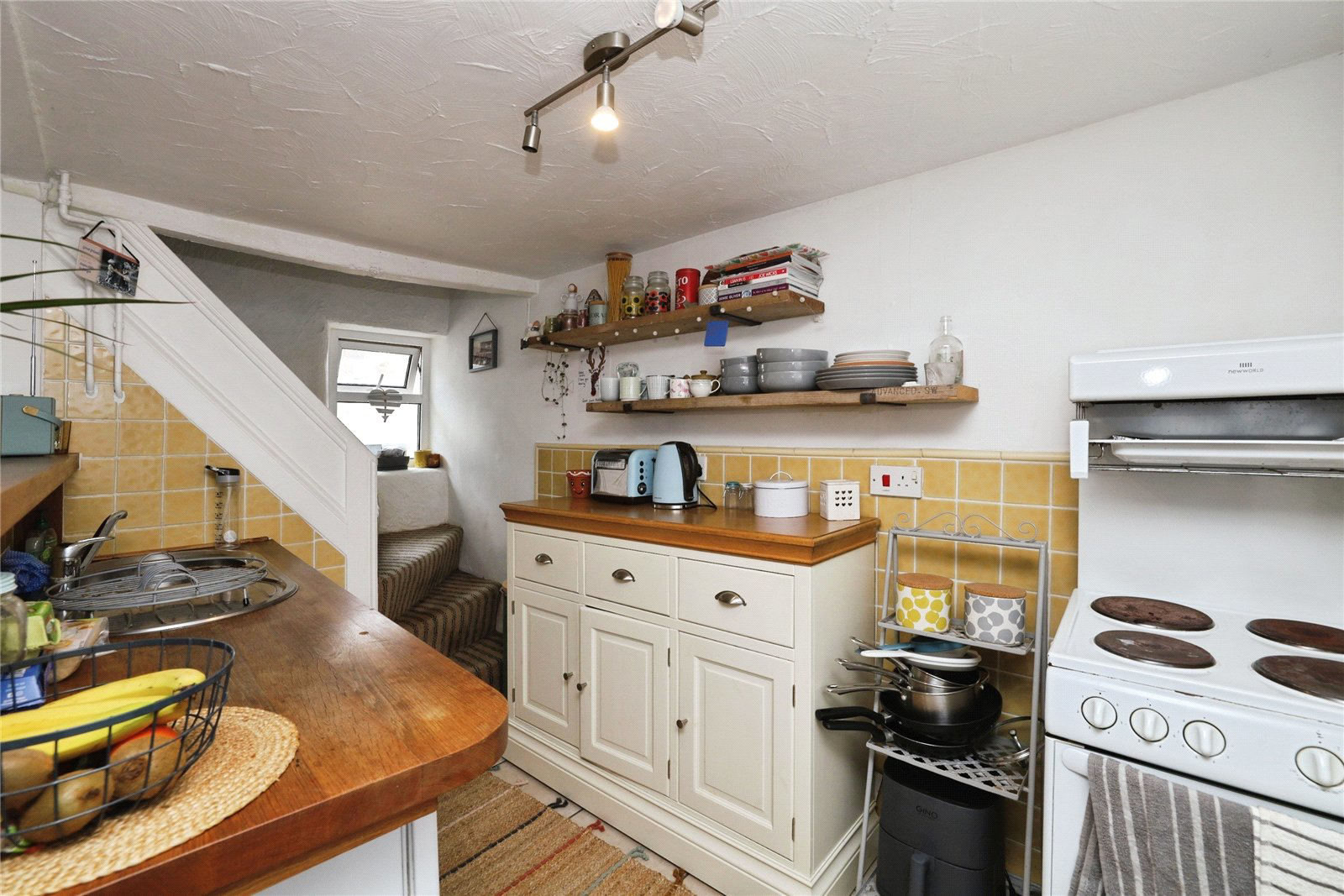 New Row, Bideford, Devon, EX39, photo 6