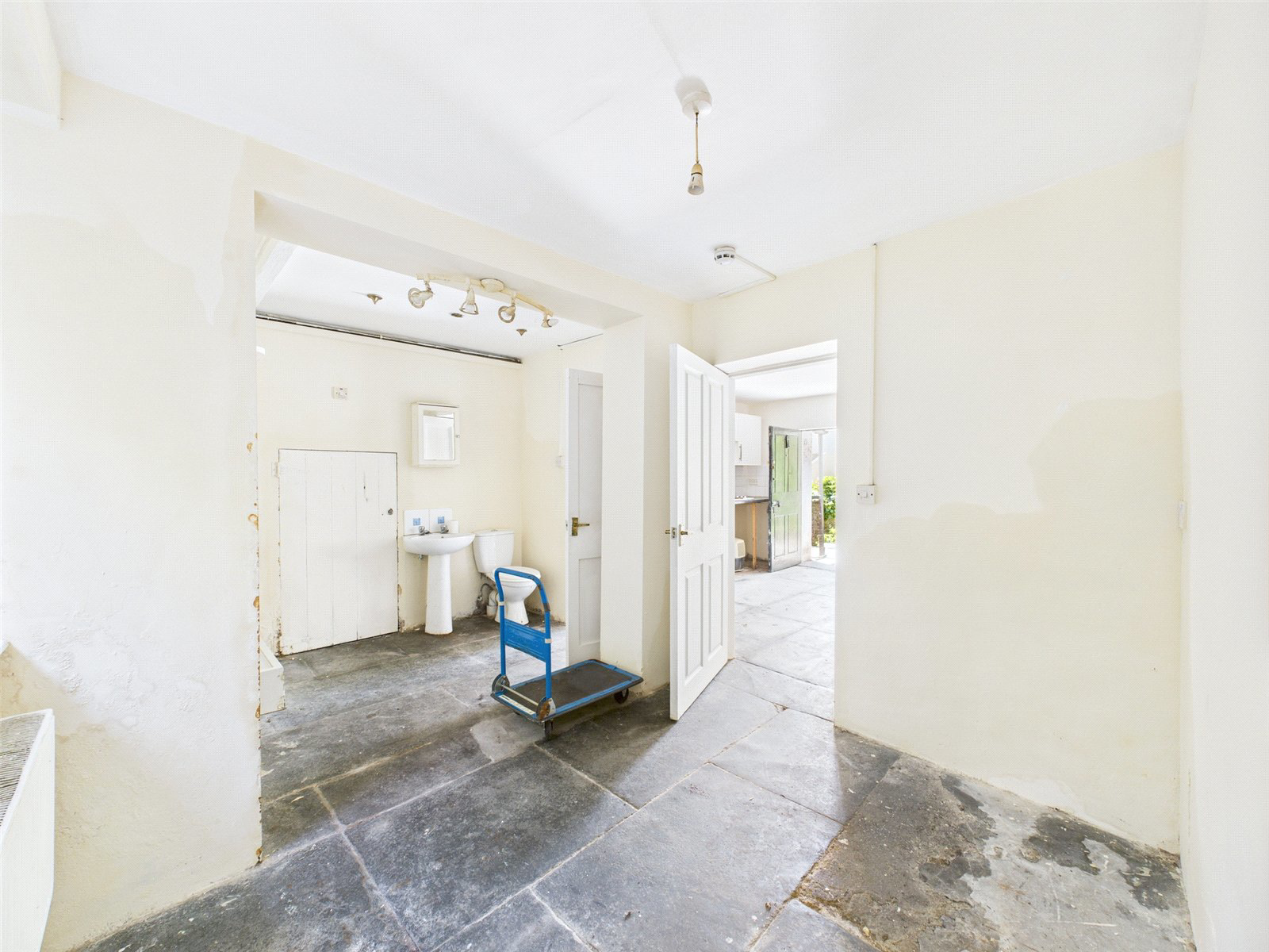 Berrycoombe Road, Bodmin, Cornwall, PL31, photo 10
