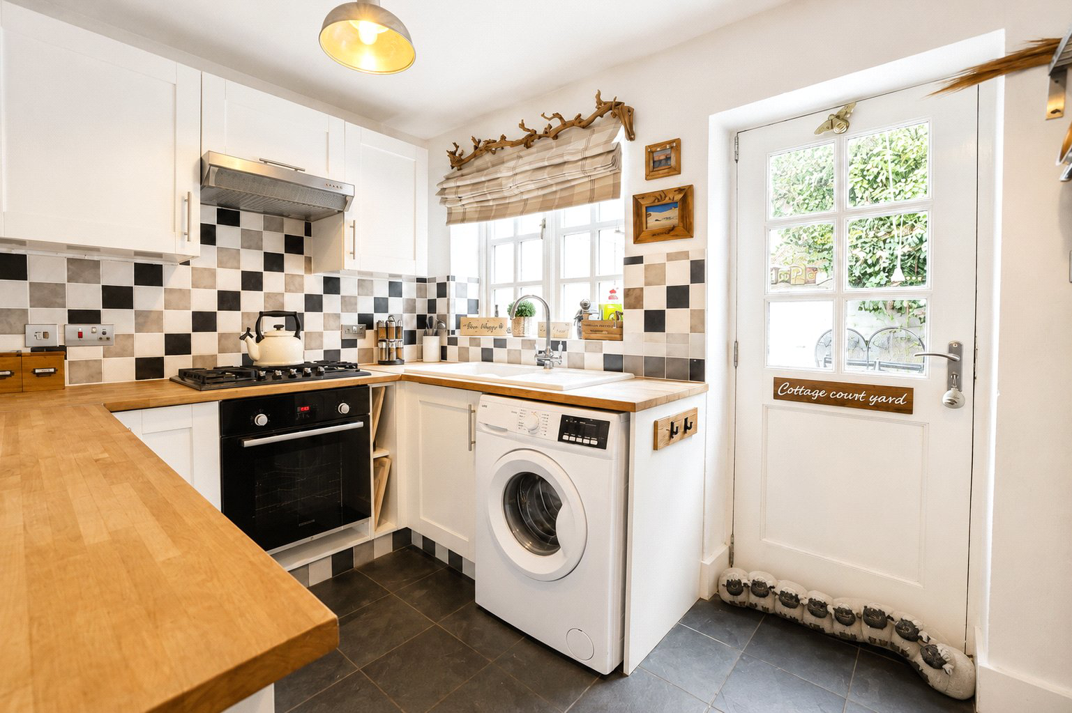 Barnstaple Street, Bideford, Devon, EX39, photo 4