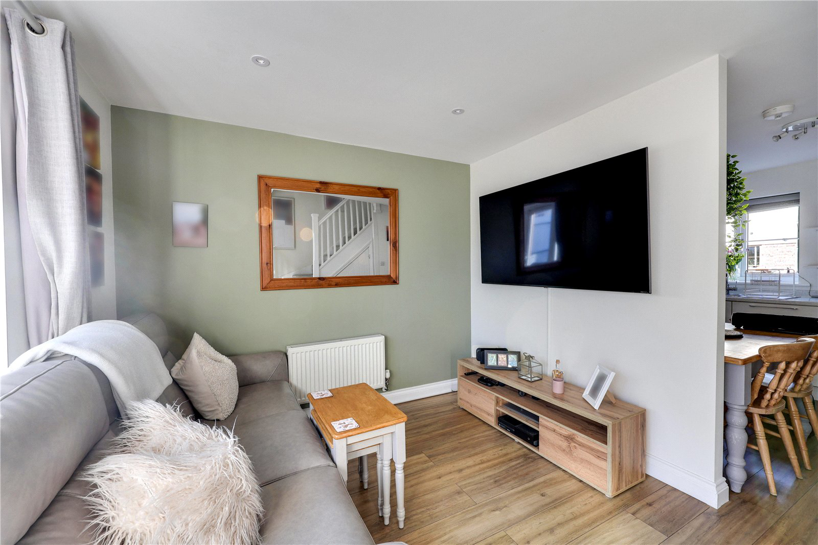 Bowen Court, South Street, Braunton, Devon, EX33, photo 2