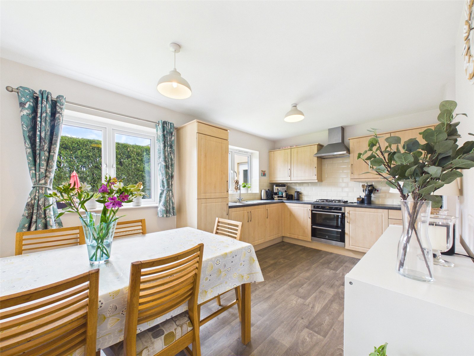 Kitchen/Dining