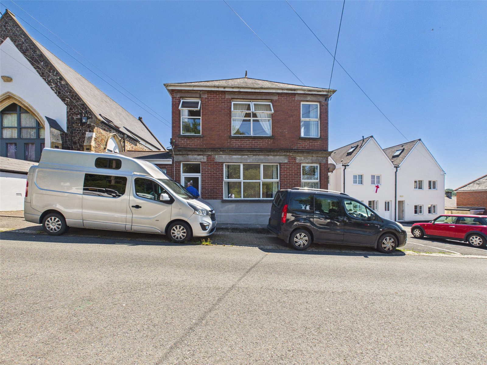 & 5A Station Road, Holsworthy, Devon, EX22