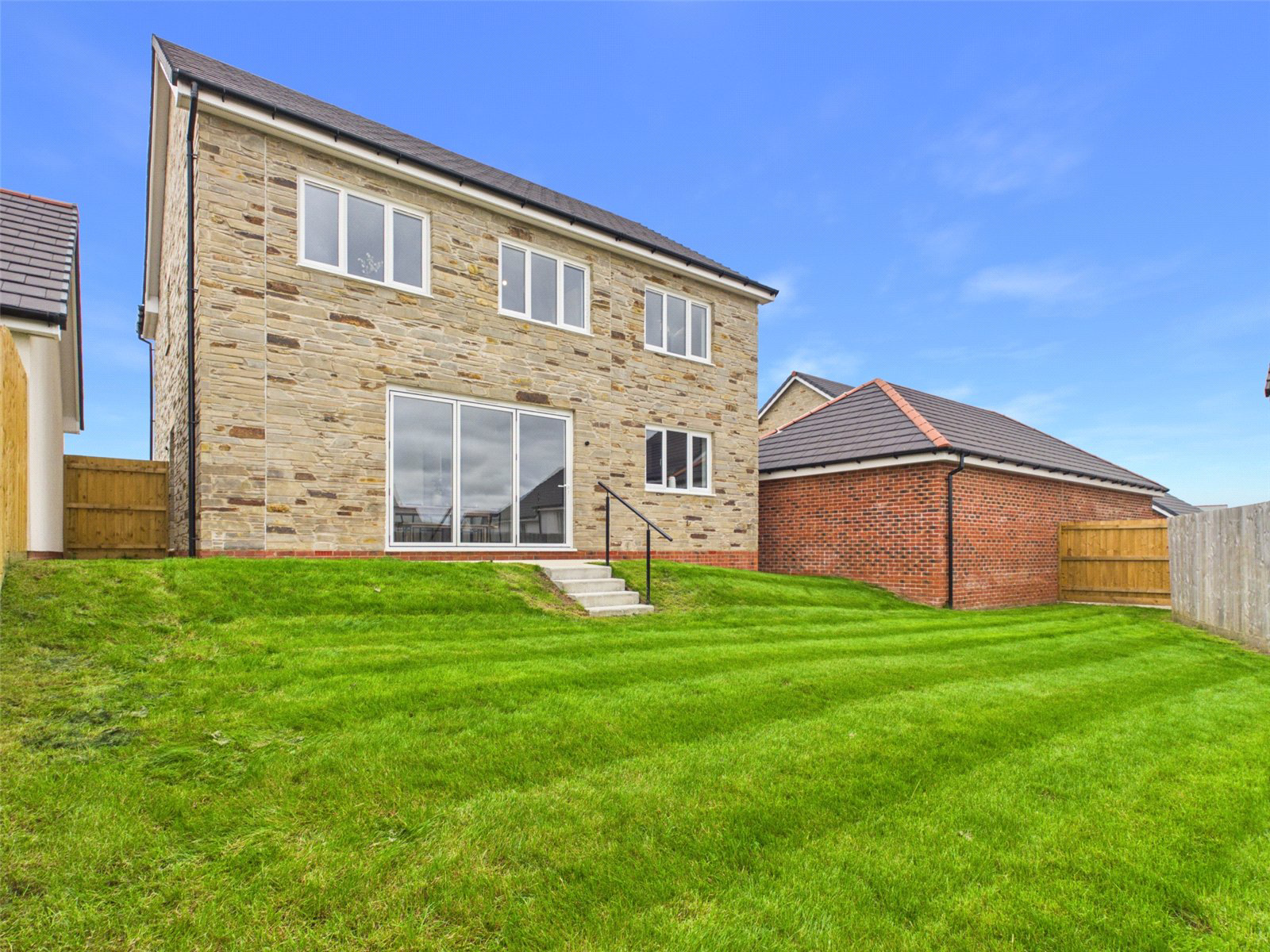 Tor View, Tavistock, Devon, PL19, photo 17
