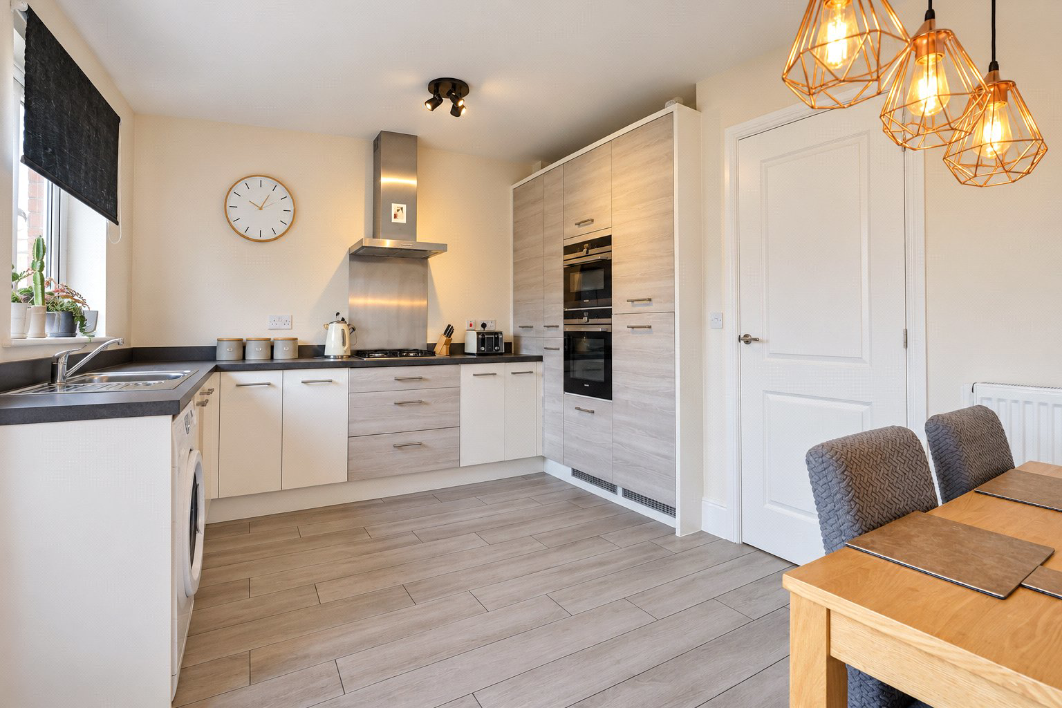 Rooksbridge View, Roundswell, Barnstaple, Devon, EX31, photo 5