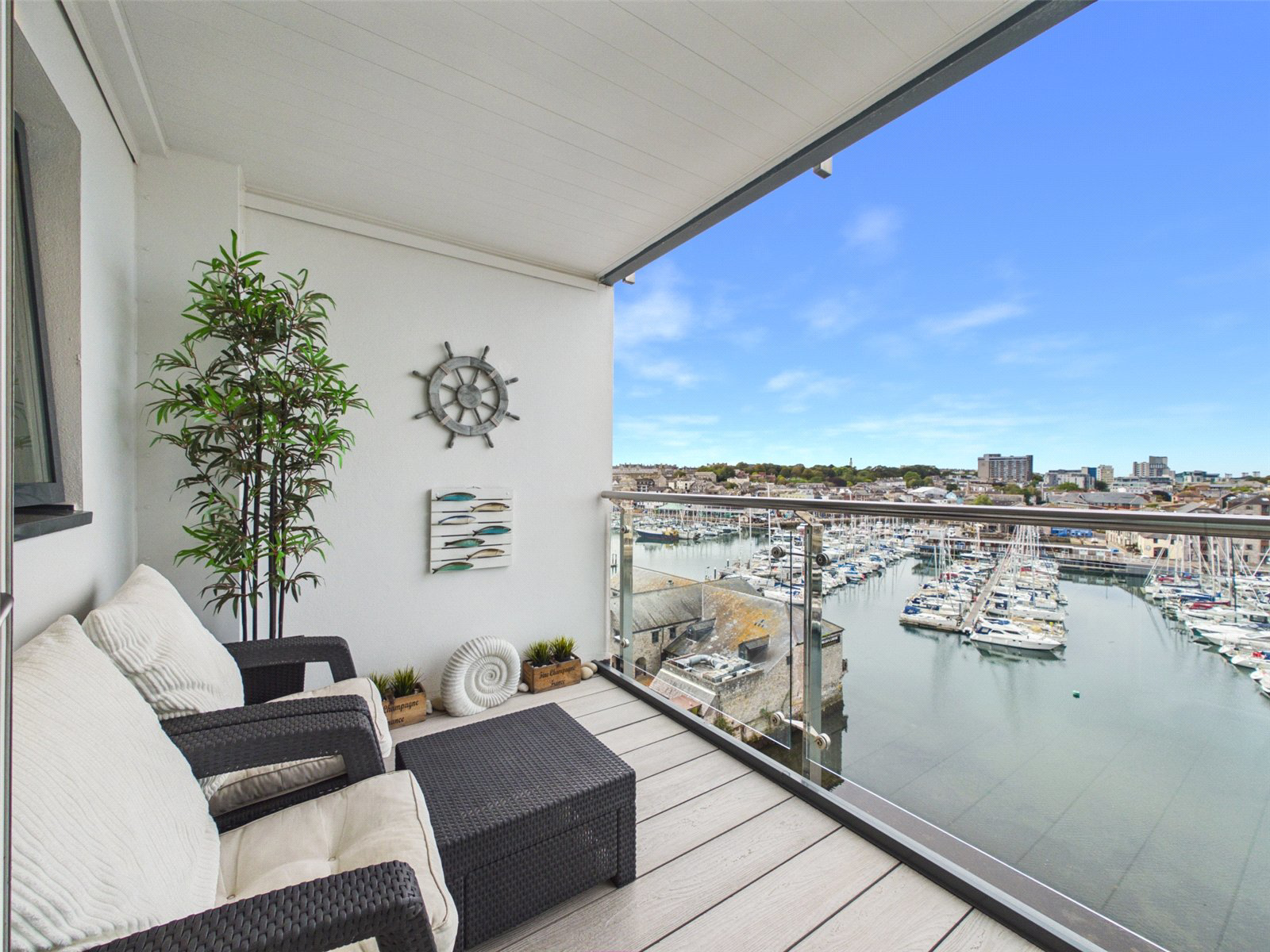 Marrowbone Slip, Plymouth, Devon, PL4, photo 5