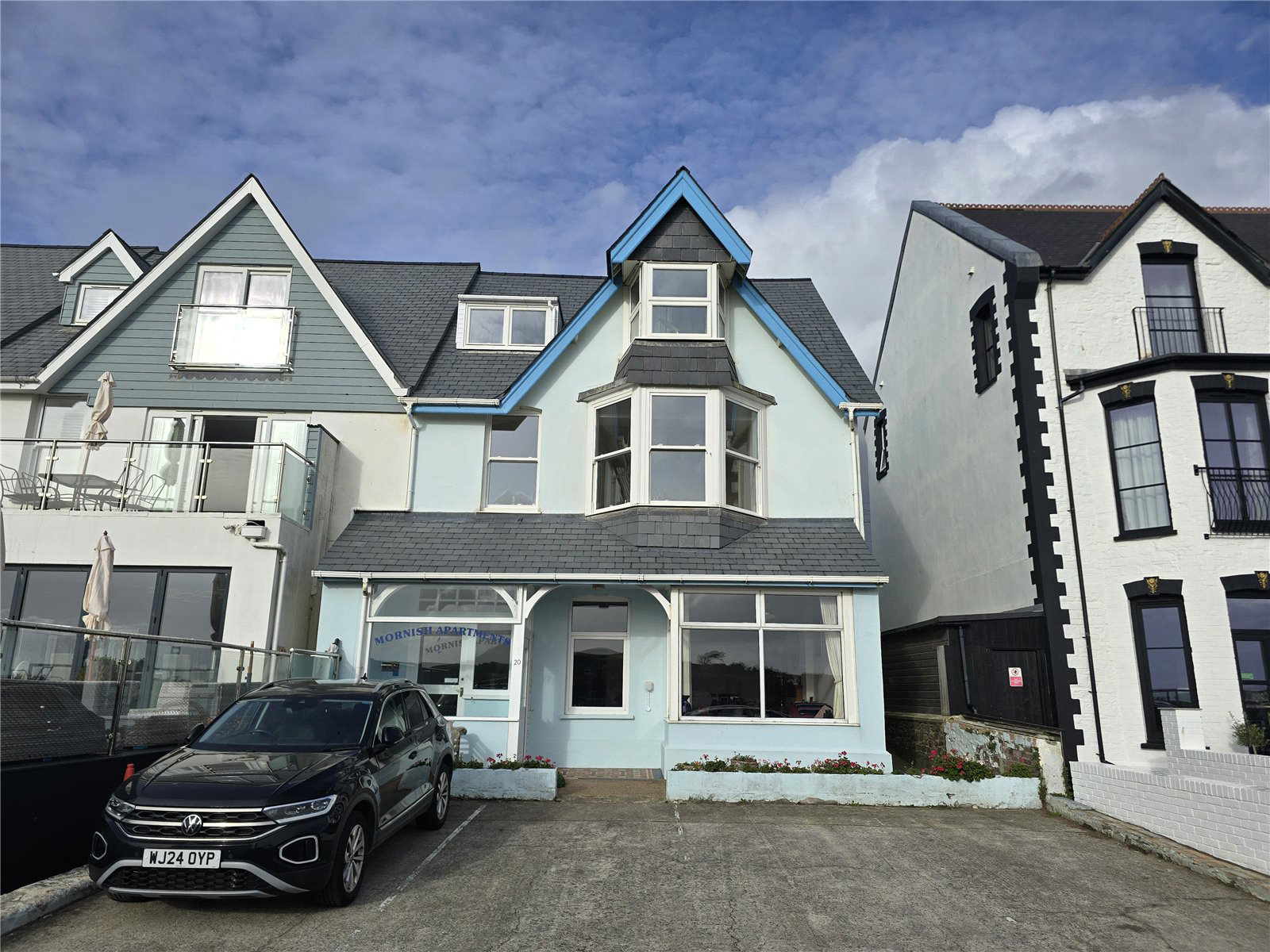 Summerleaze Crescent