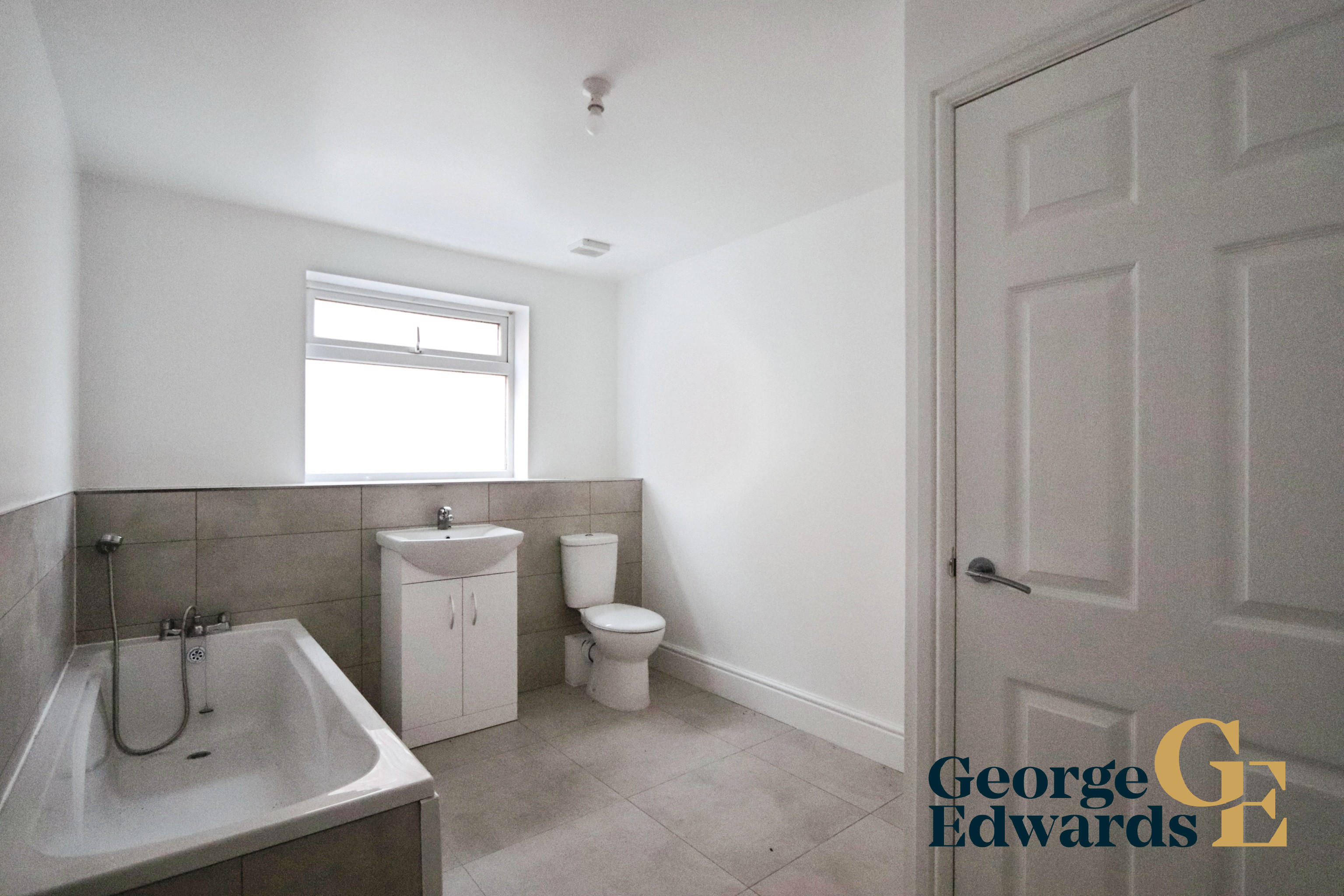 Measham Road, photo 10