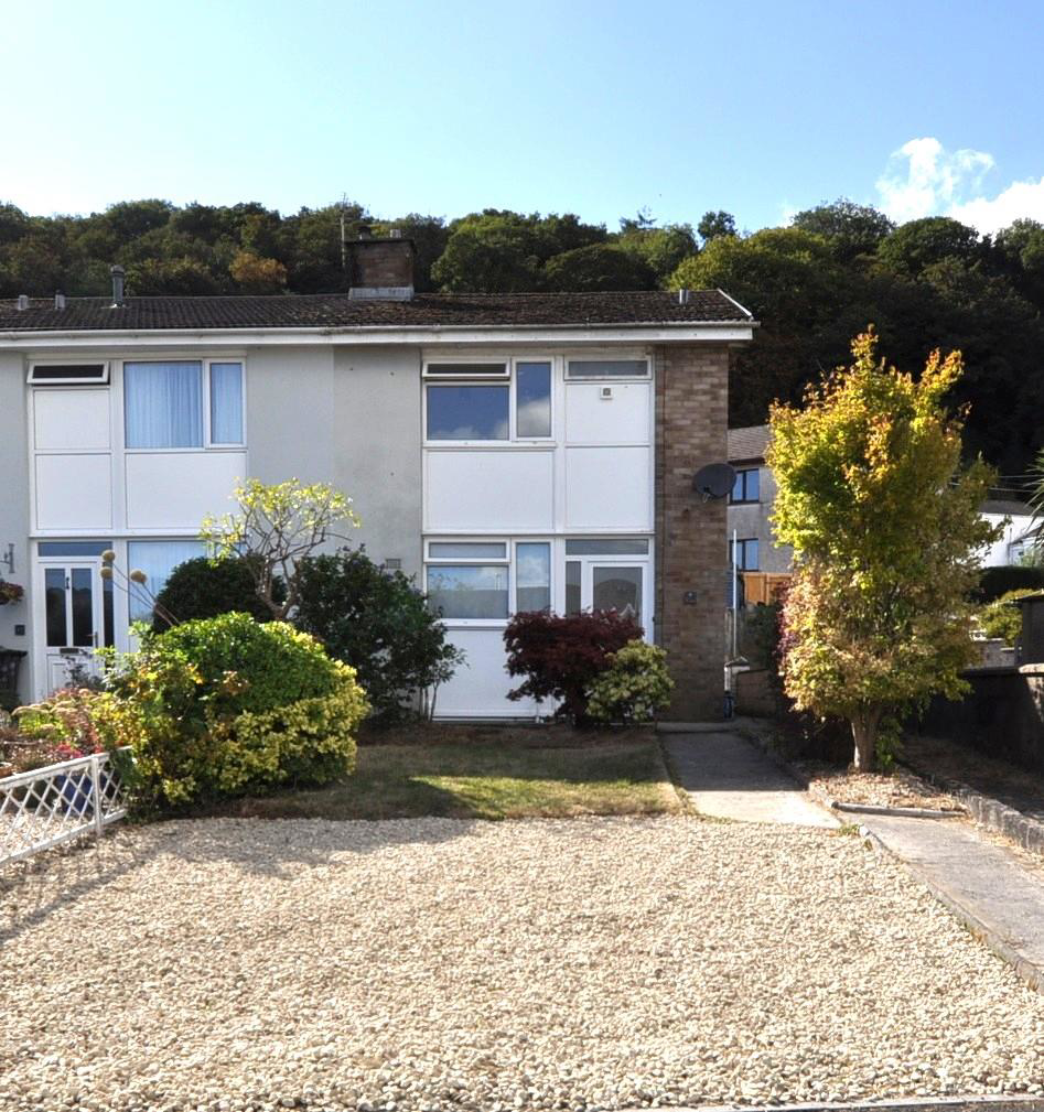 Glan Yr Ystrad, Johnstown, Carmarthen