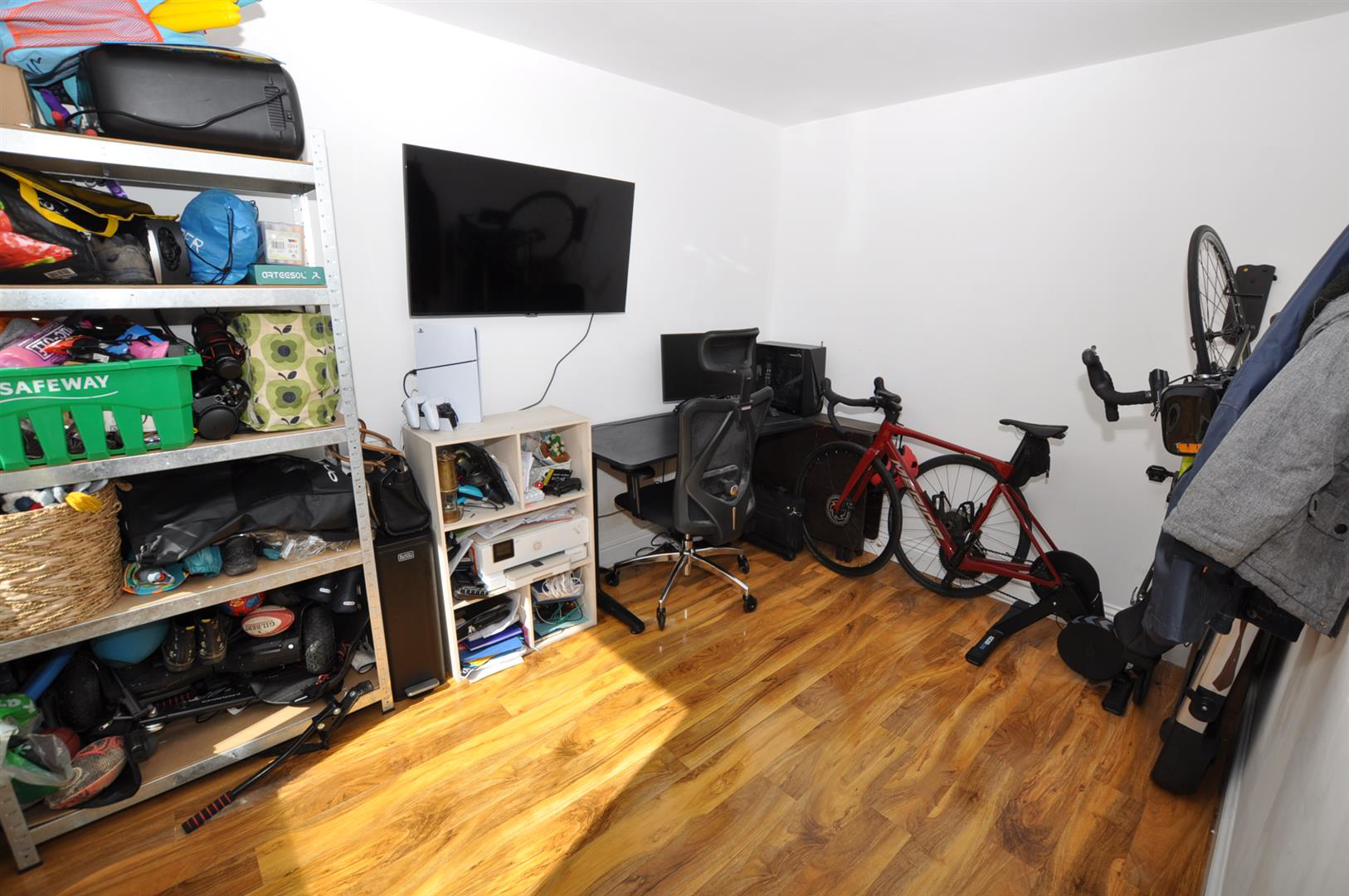 Photo 16