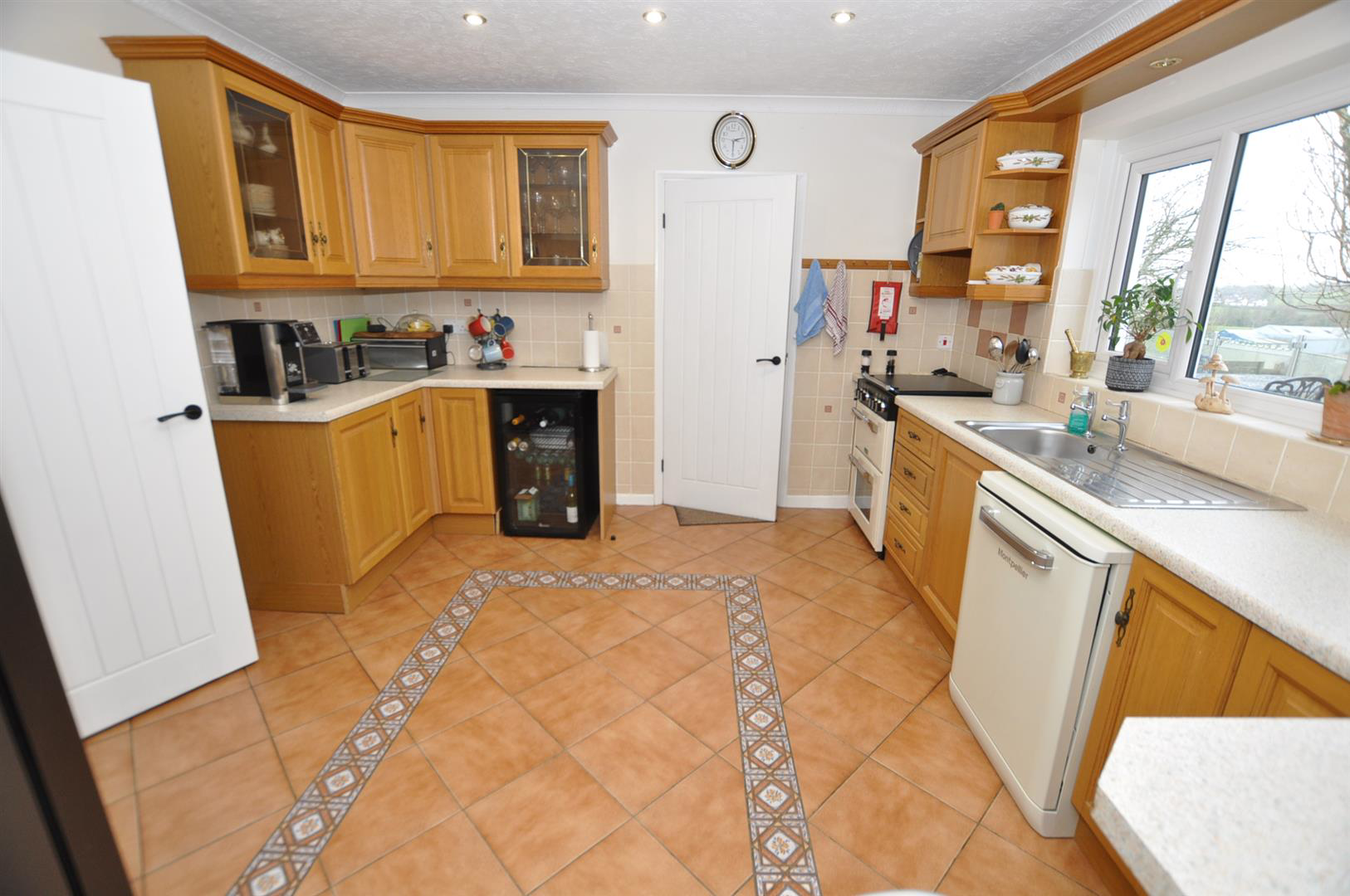 Station Hill, St. Clears, Carmarthenshire, photo 7