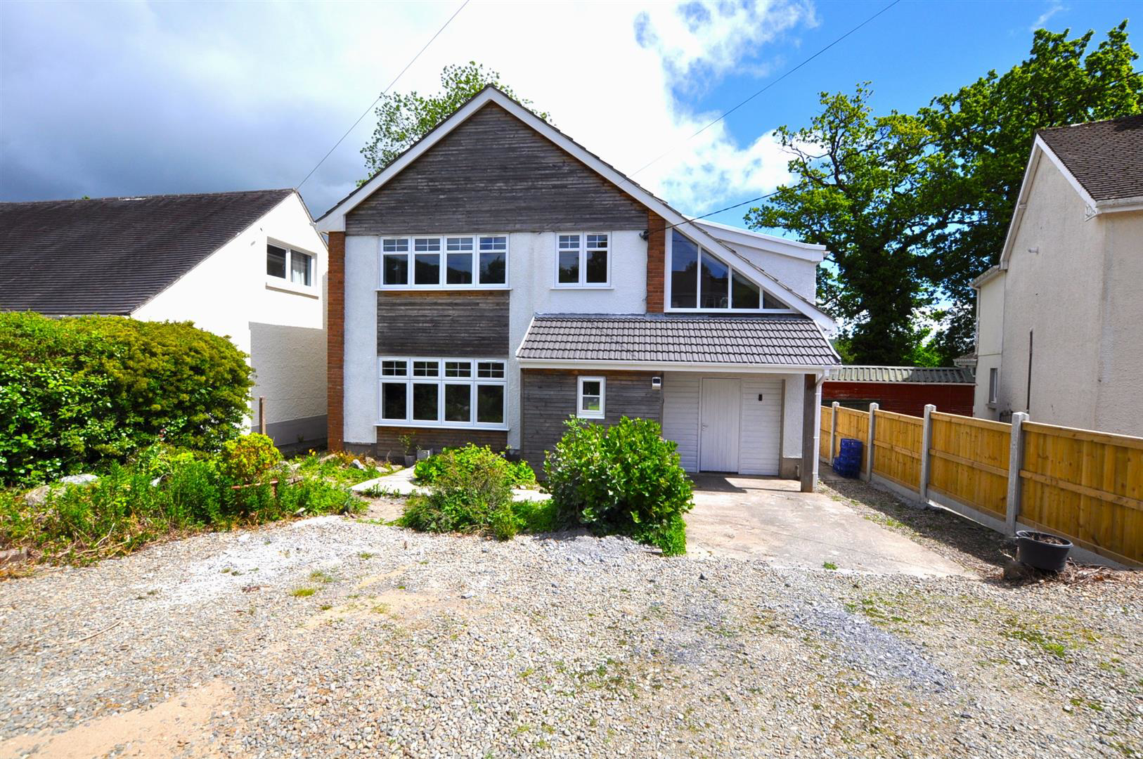 Bronwydd Road, Carmarthen, photo 24