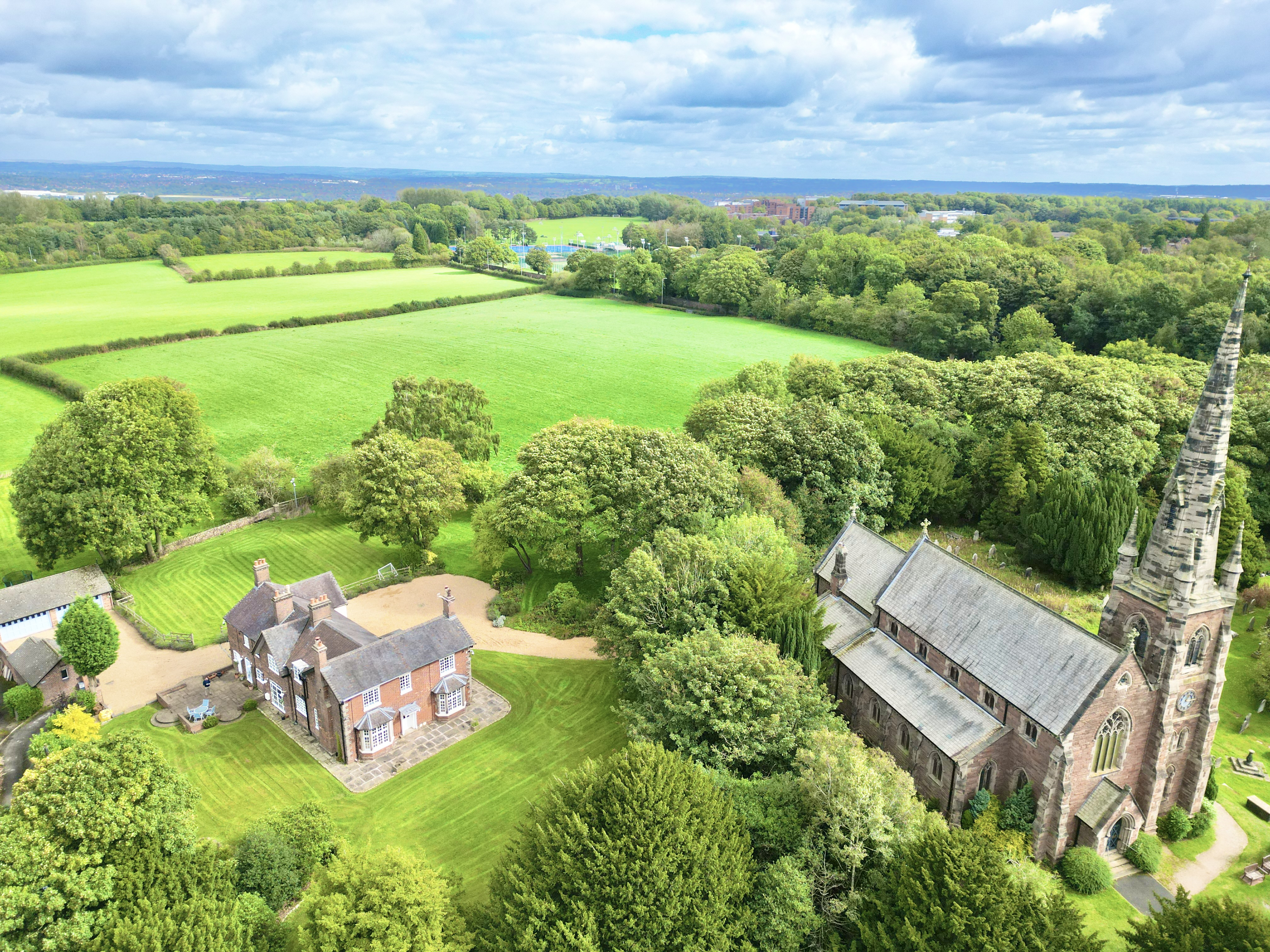 Church Bank, Keele, ST5, photo 4