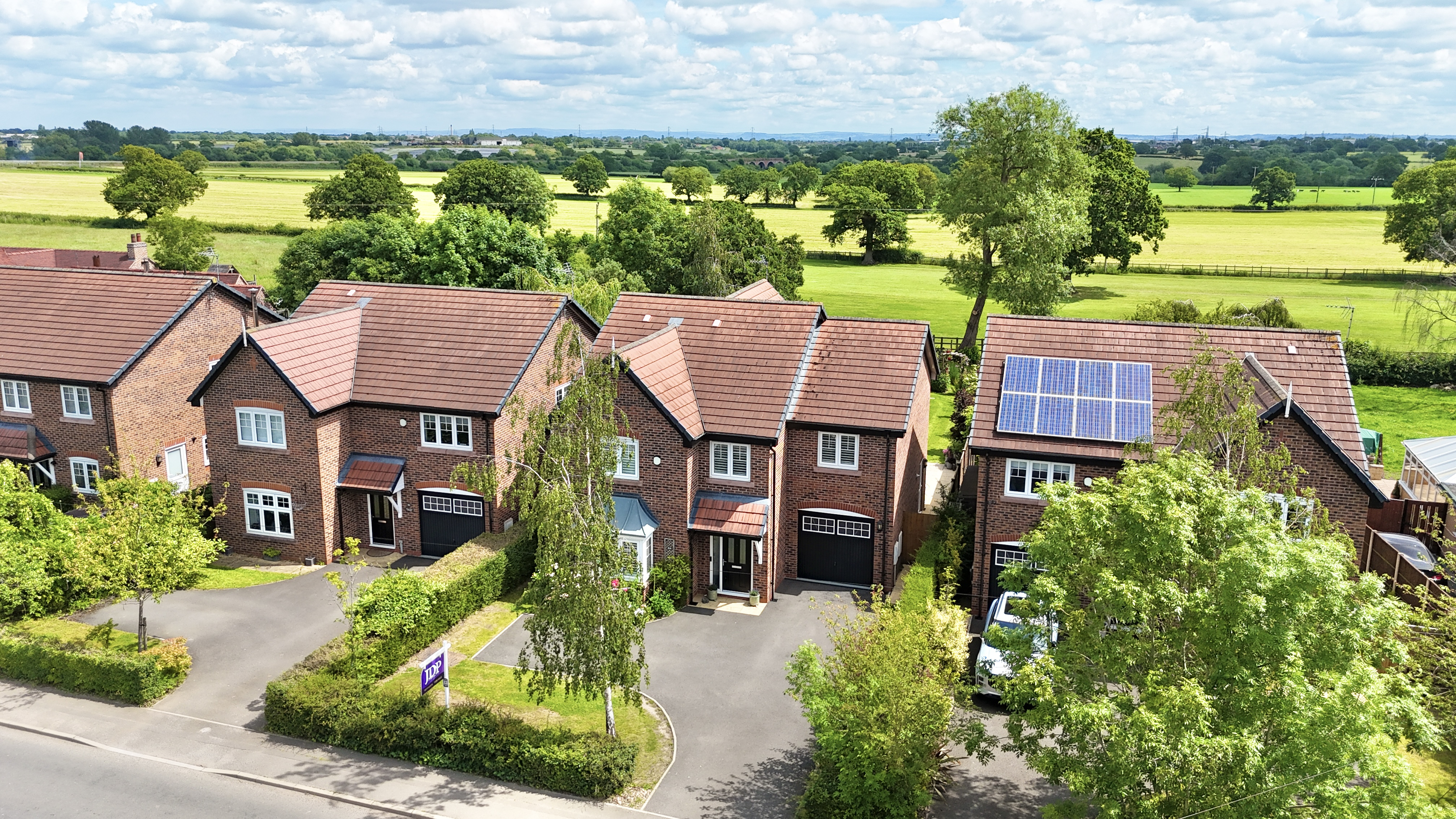 Main Road, Worleston, CW5