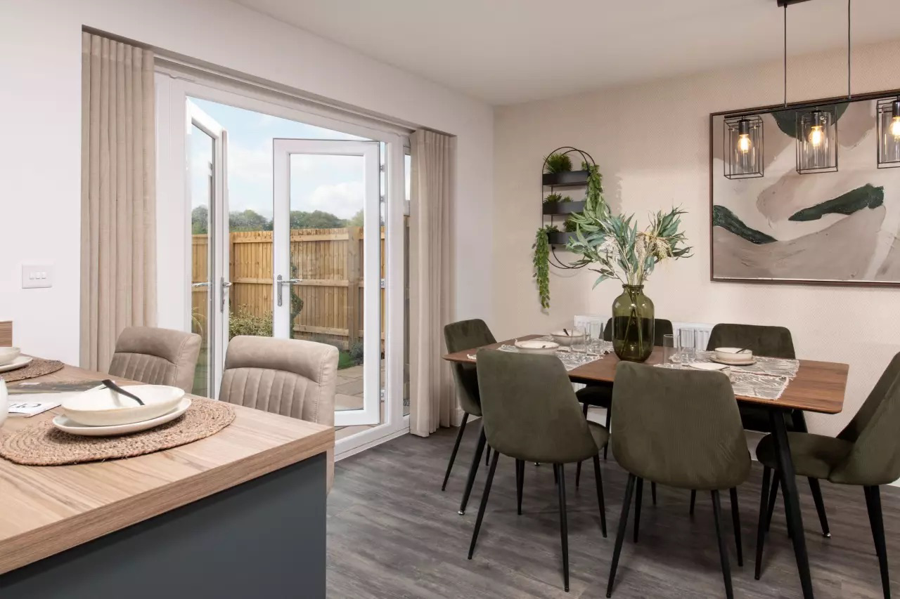 Baldwins Gate Grange, Newcastle Road, ST5, photo 6