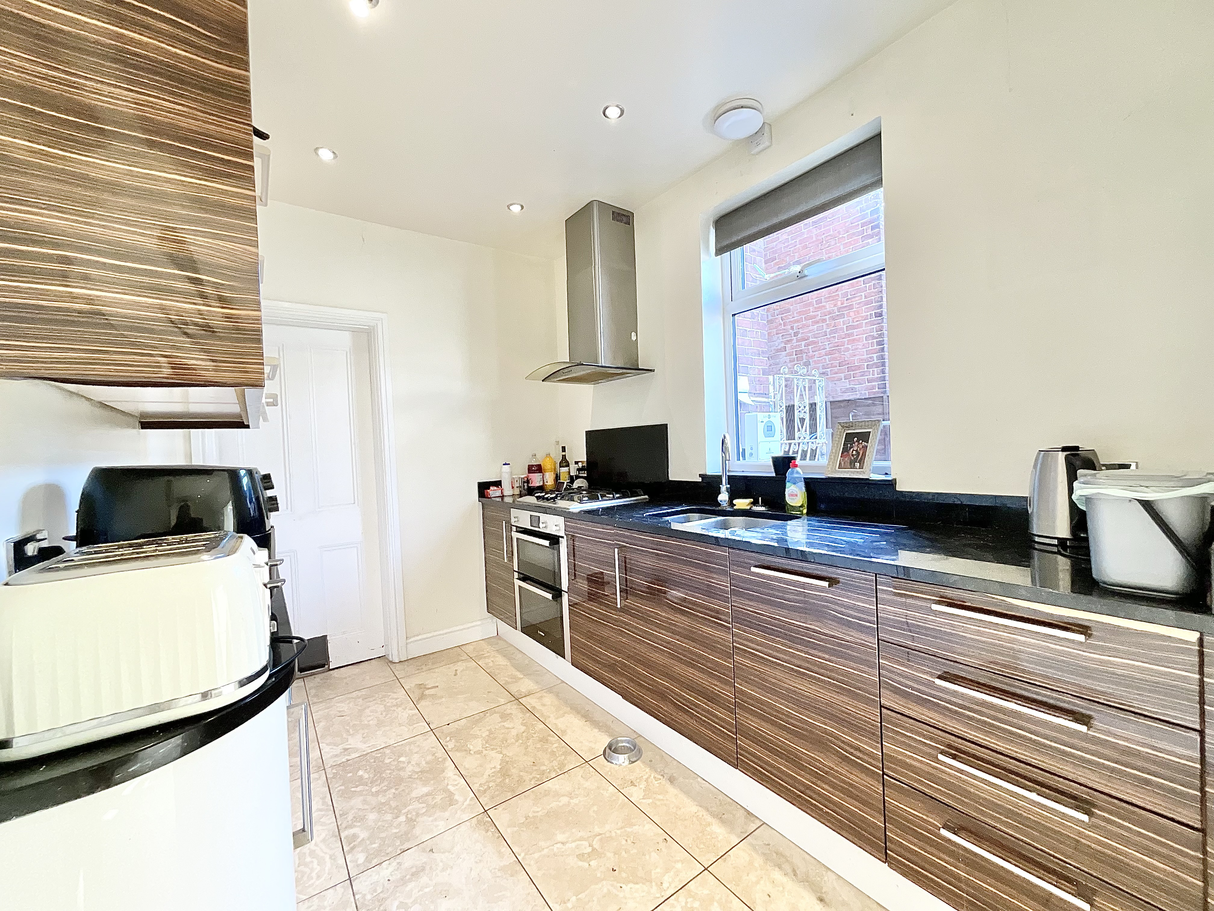 Charles Street, Cheadle, ST10, photo 2