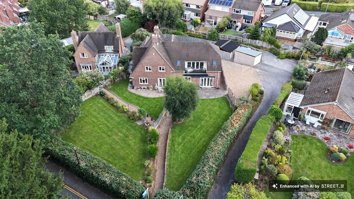 Main Road, Great Haywood, ST18, photo 4