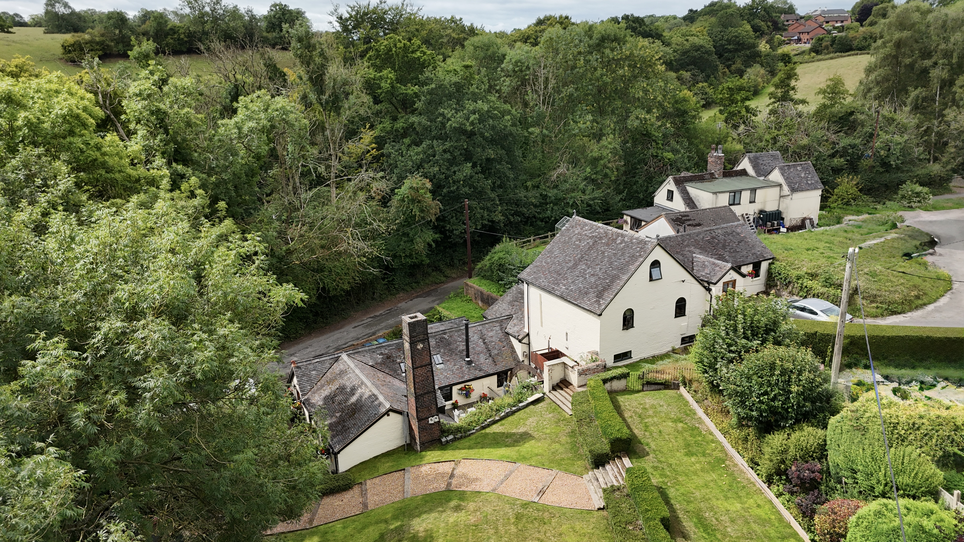 Nicholls Lane, Oulton, ST15