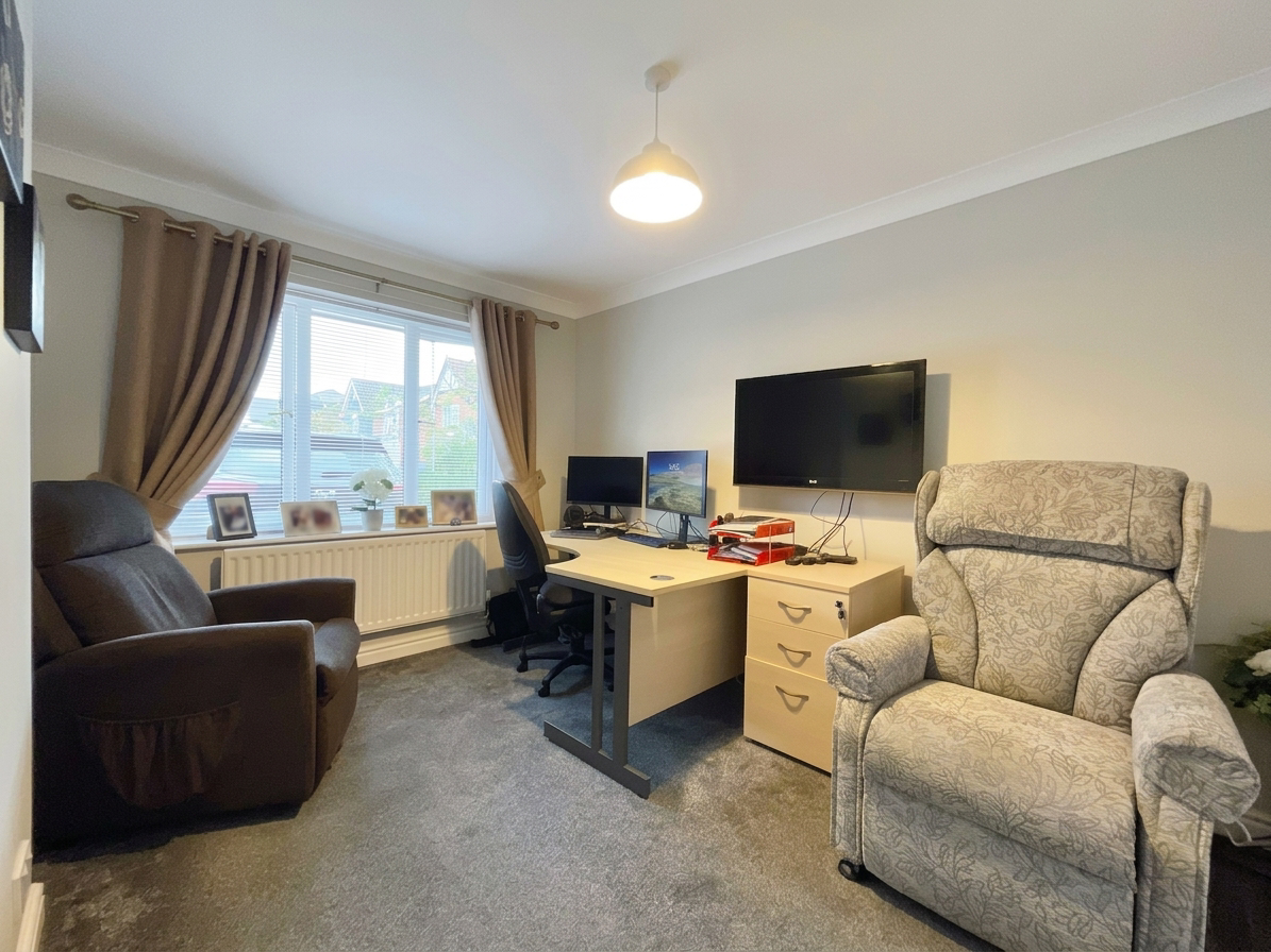 Huntersfield, Shavington, CW2, photo 11
