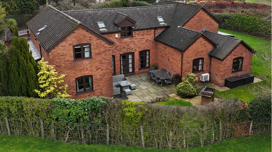 Moss Lane, Hilderstone, ST15, photo 4