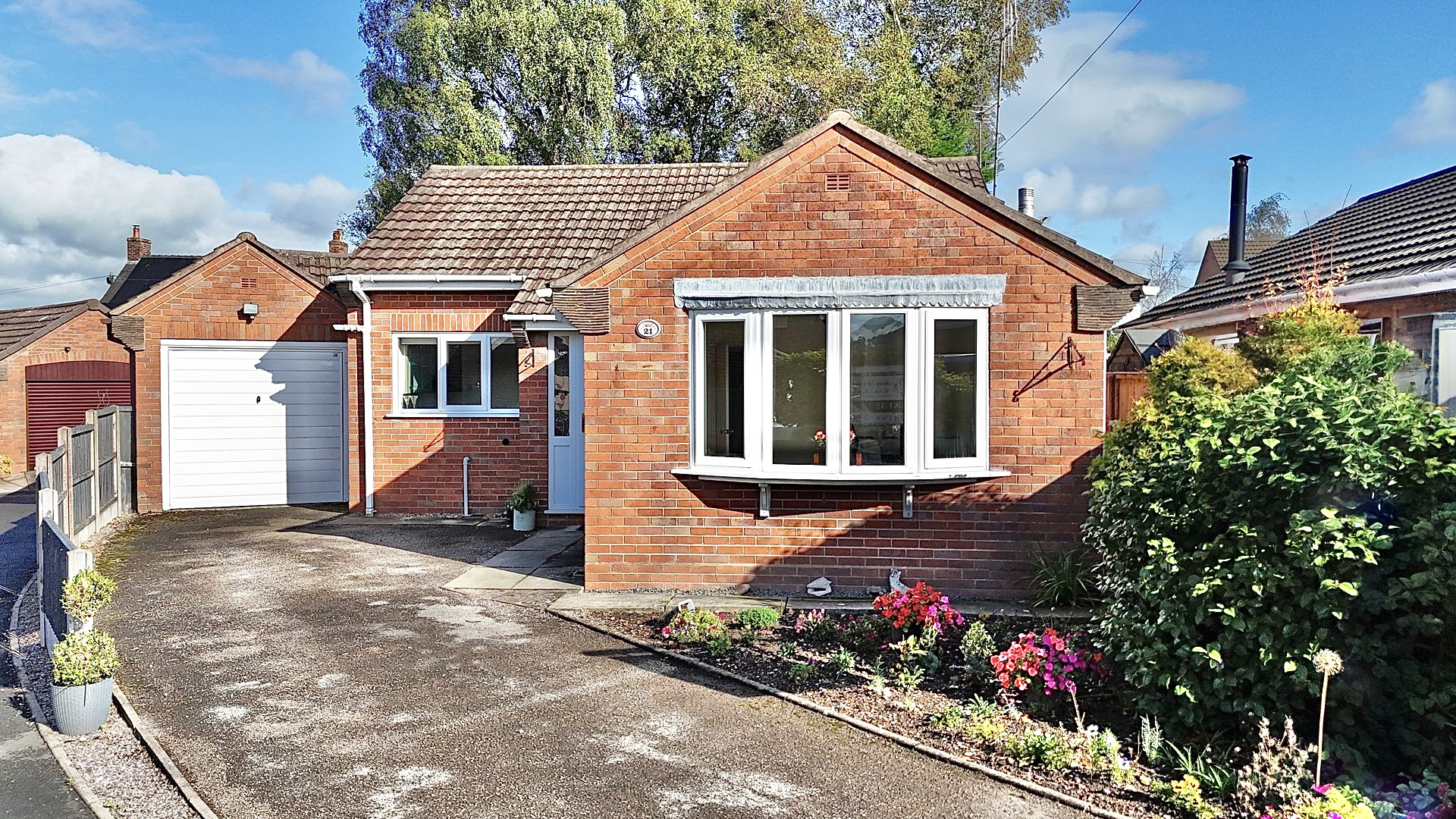 Elm Drive, Cheadle, ST10