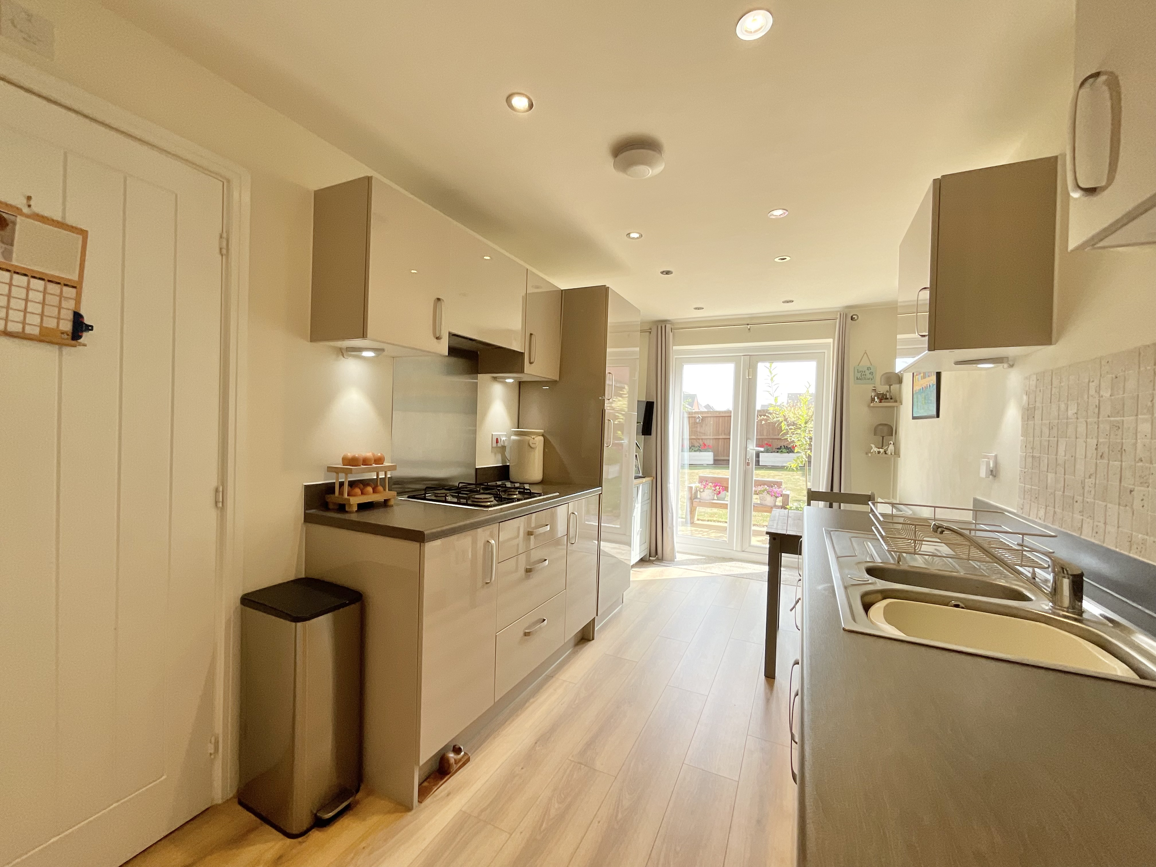 Farm Close, Shavington, CW2, photo 10