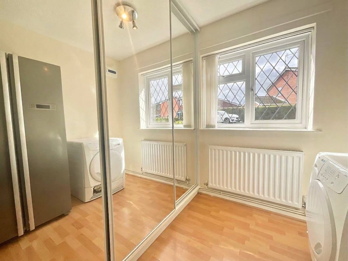 Highview Road, Fulford, ST11, photo 11