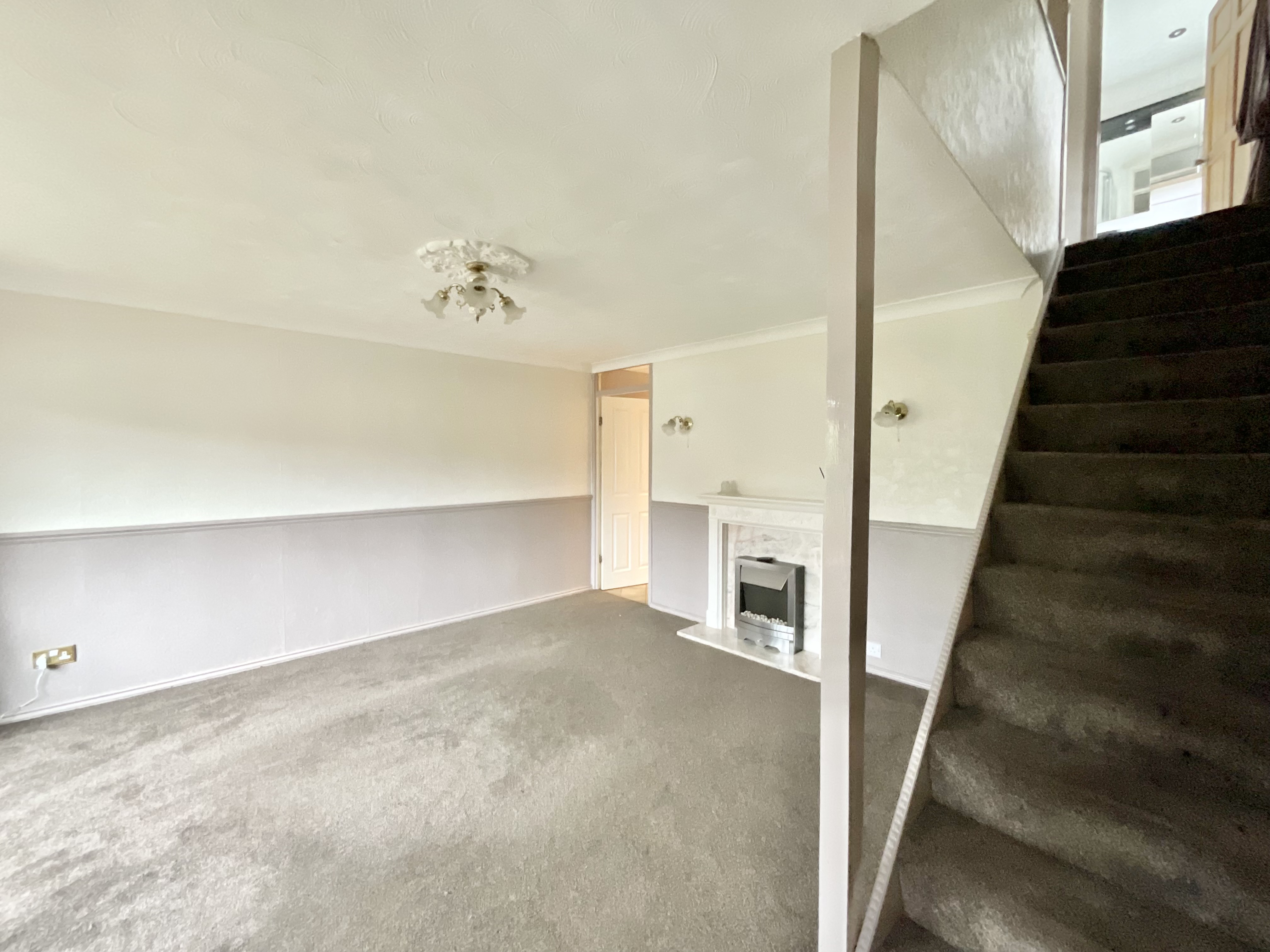 Redwood Avenue, Stone, ST15, photo 21