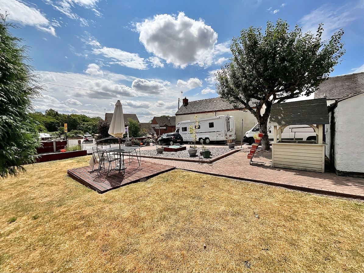 Withington Green, Leigh, ST10, photo 22