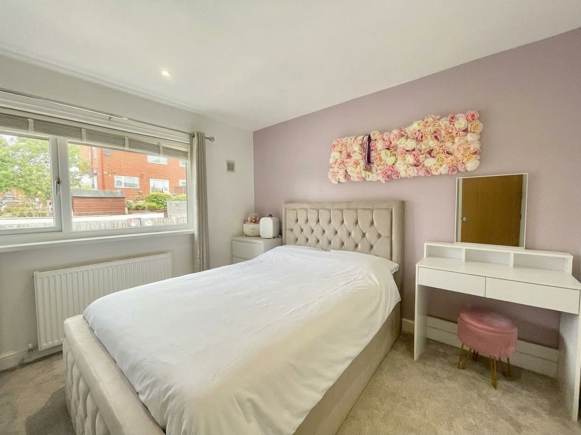 Langland Drive, Stoke-On-Trent, ST3, photo 9