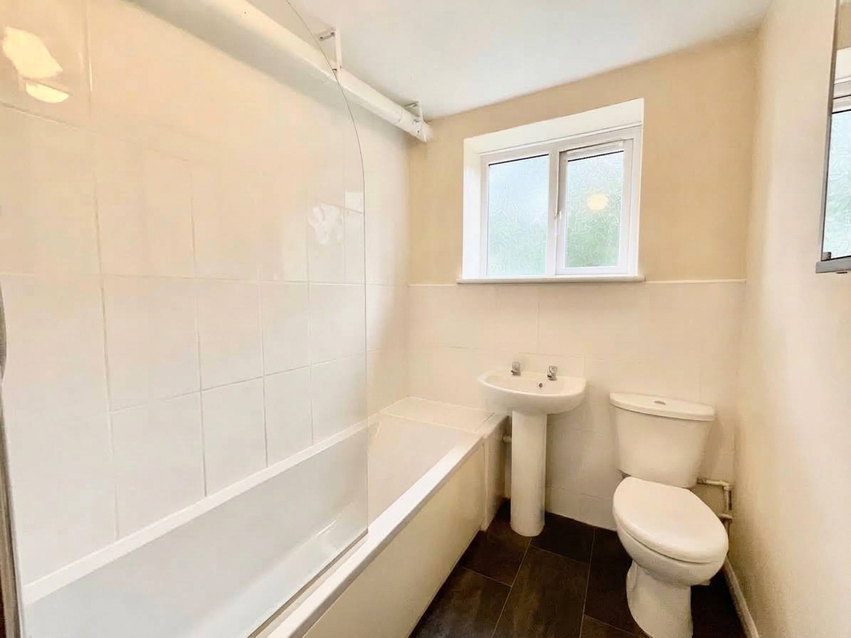 Churchill Road, Stone, ST15, photo 11