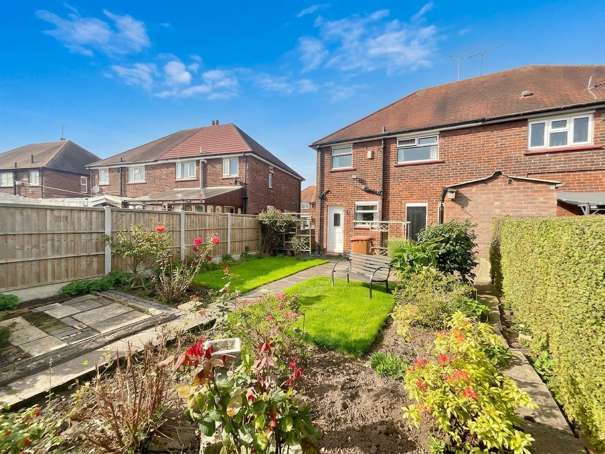 Barthomley Crescent, Crewe, CW2, photo 17