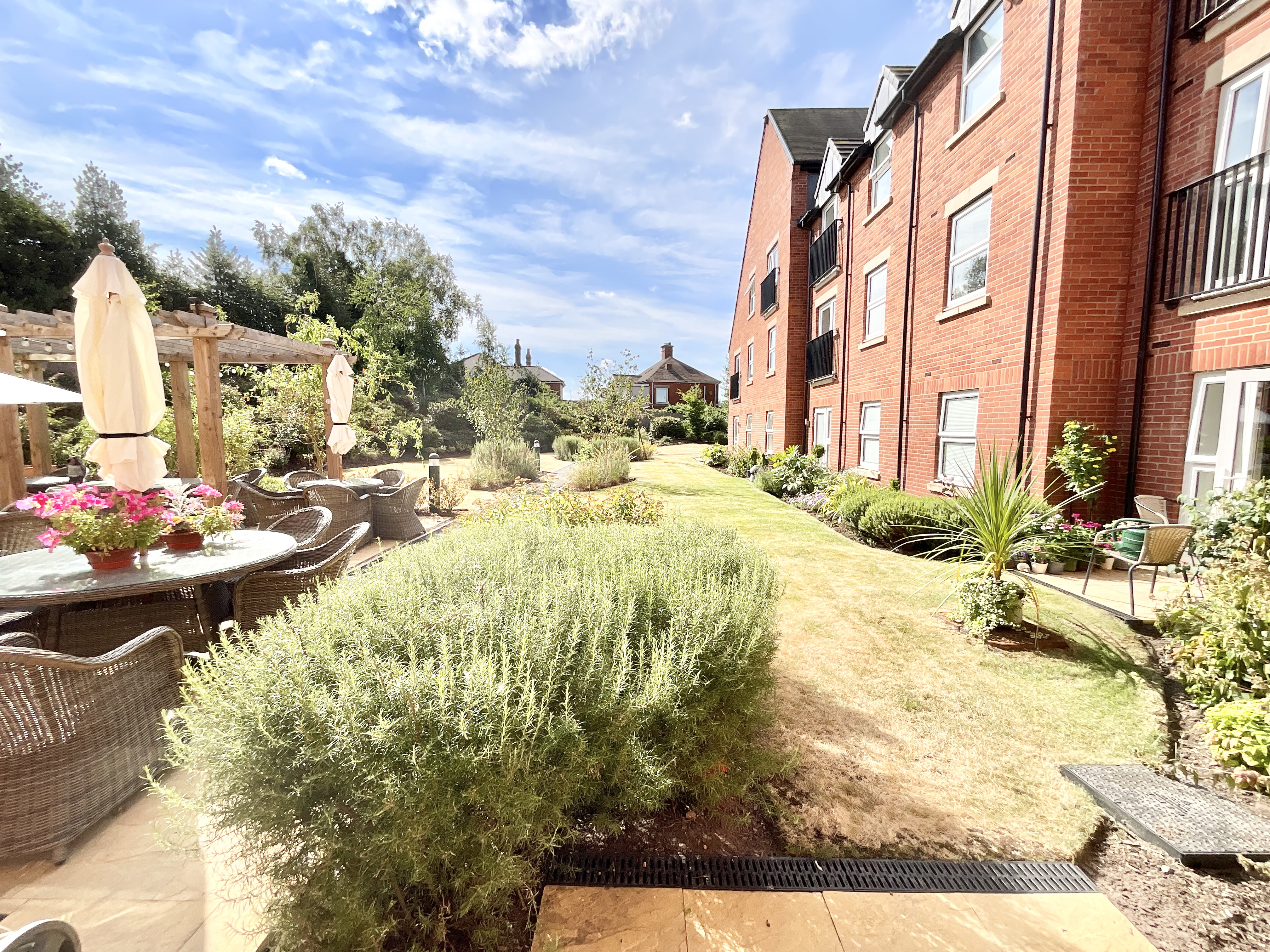 Stafford Street, Market Drayton, TF9, photo 3