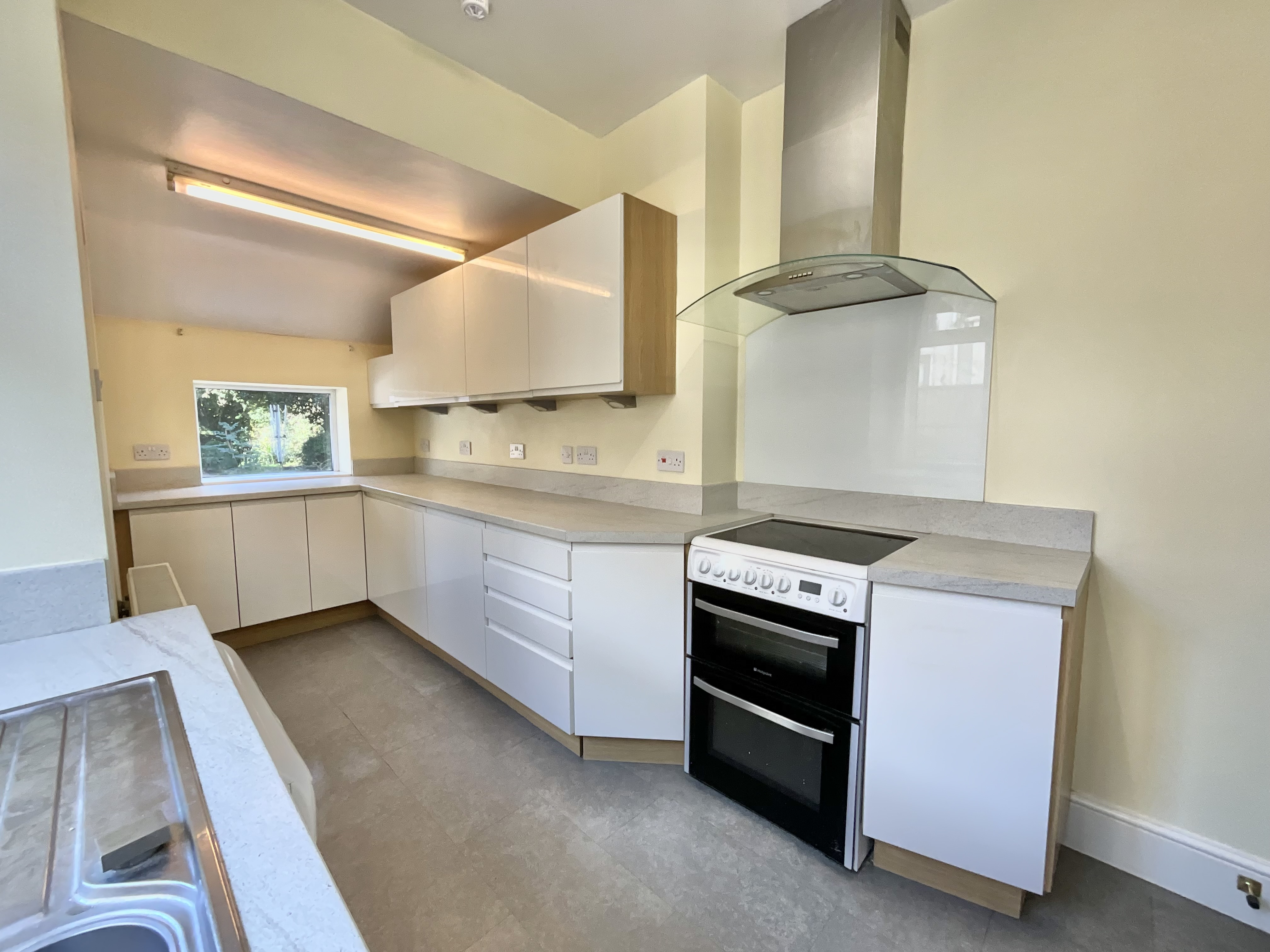 Greenacres Avenue, Blythe Bridge, ST11, photo 3