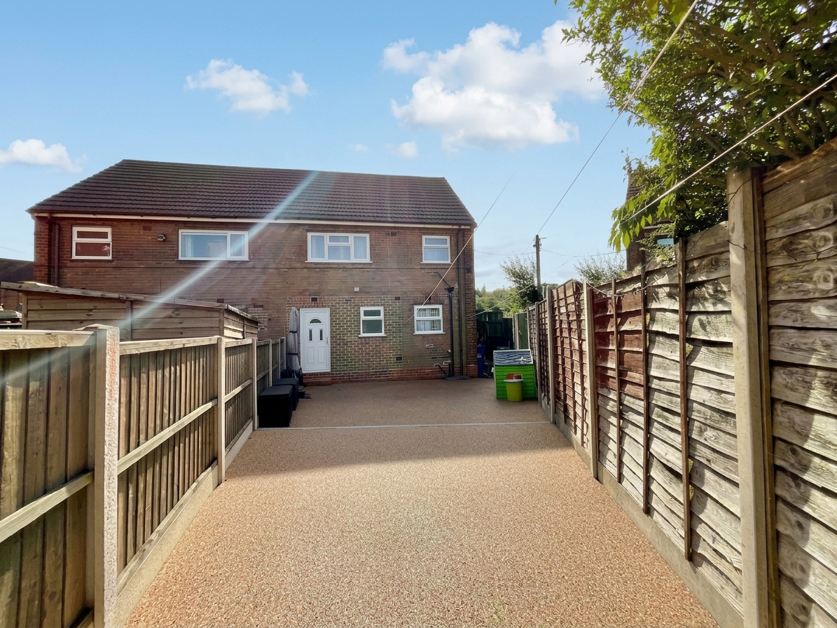 Hall Hill Drive, Stoke-On-Trent, ST2, photo 18