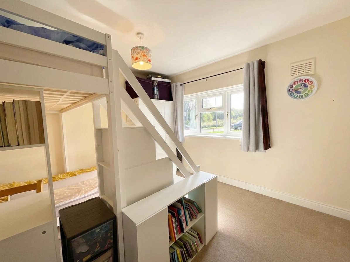 Hall Hill Drive, Stoke-On-Trent, ST2, photo 12