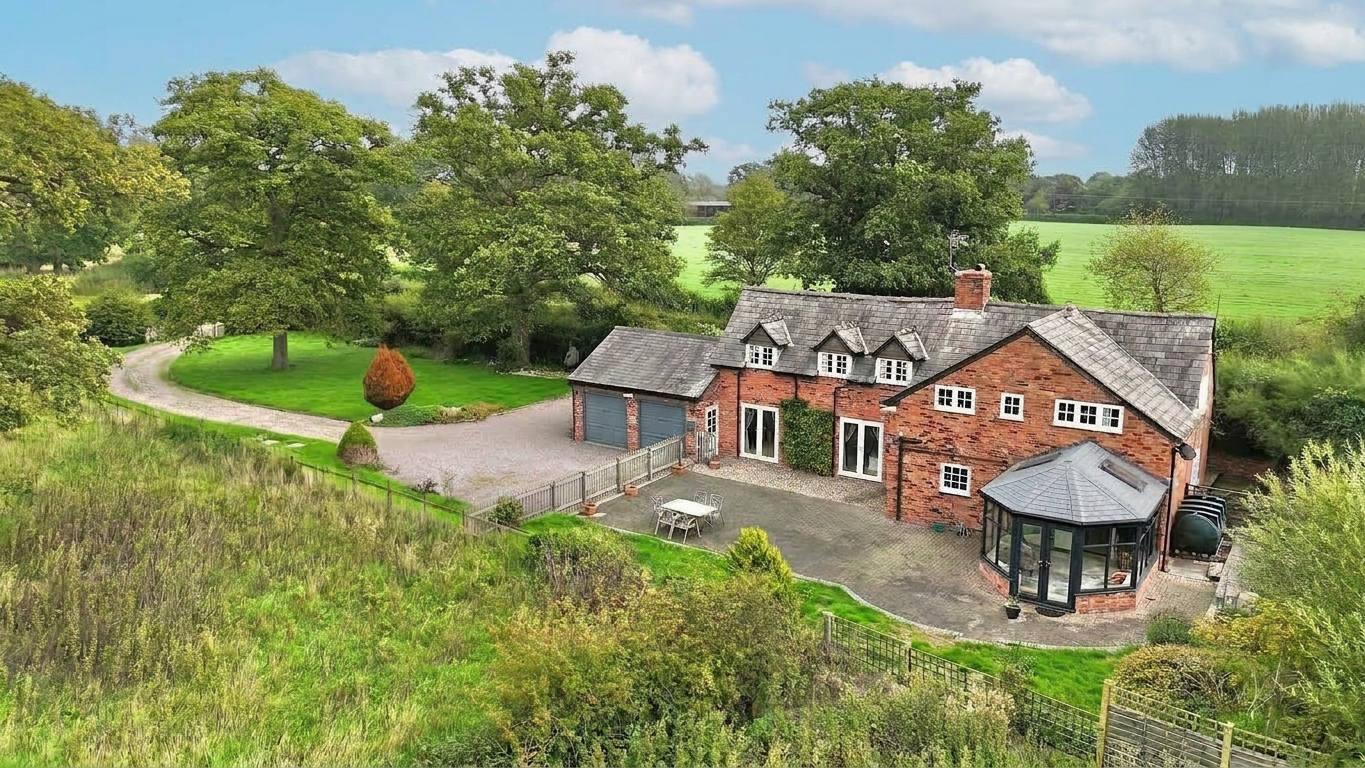 Combermere, Whitchurch, SY13, photo 2
