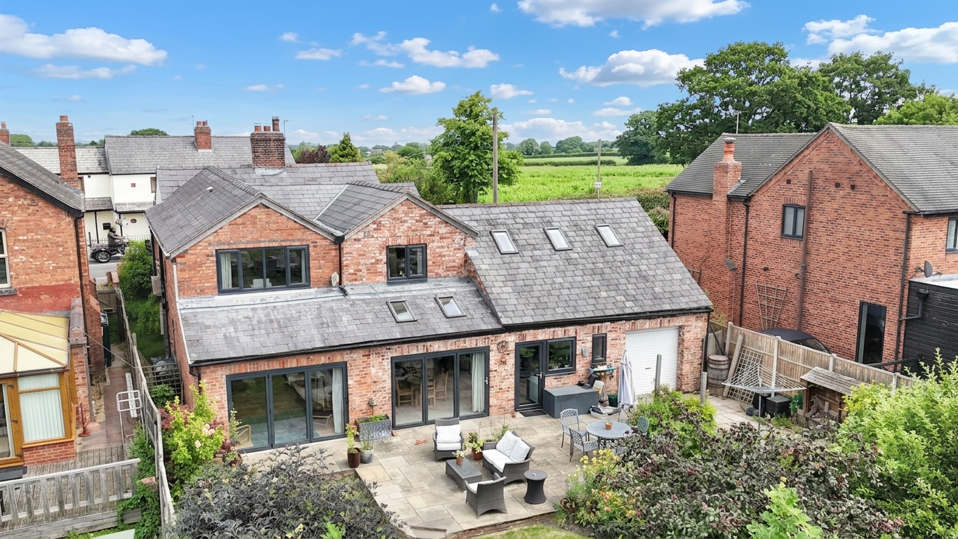 Wrexham Road, Burland, CW5