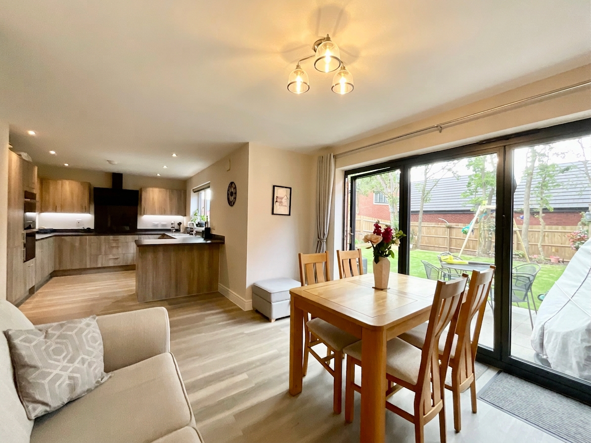 Ashton Gate Drive, Stoke-On-Trent, ST4, photo 3