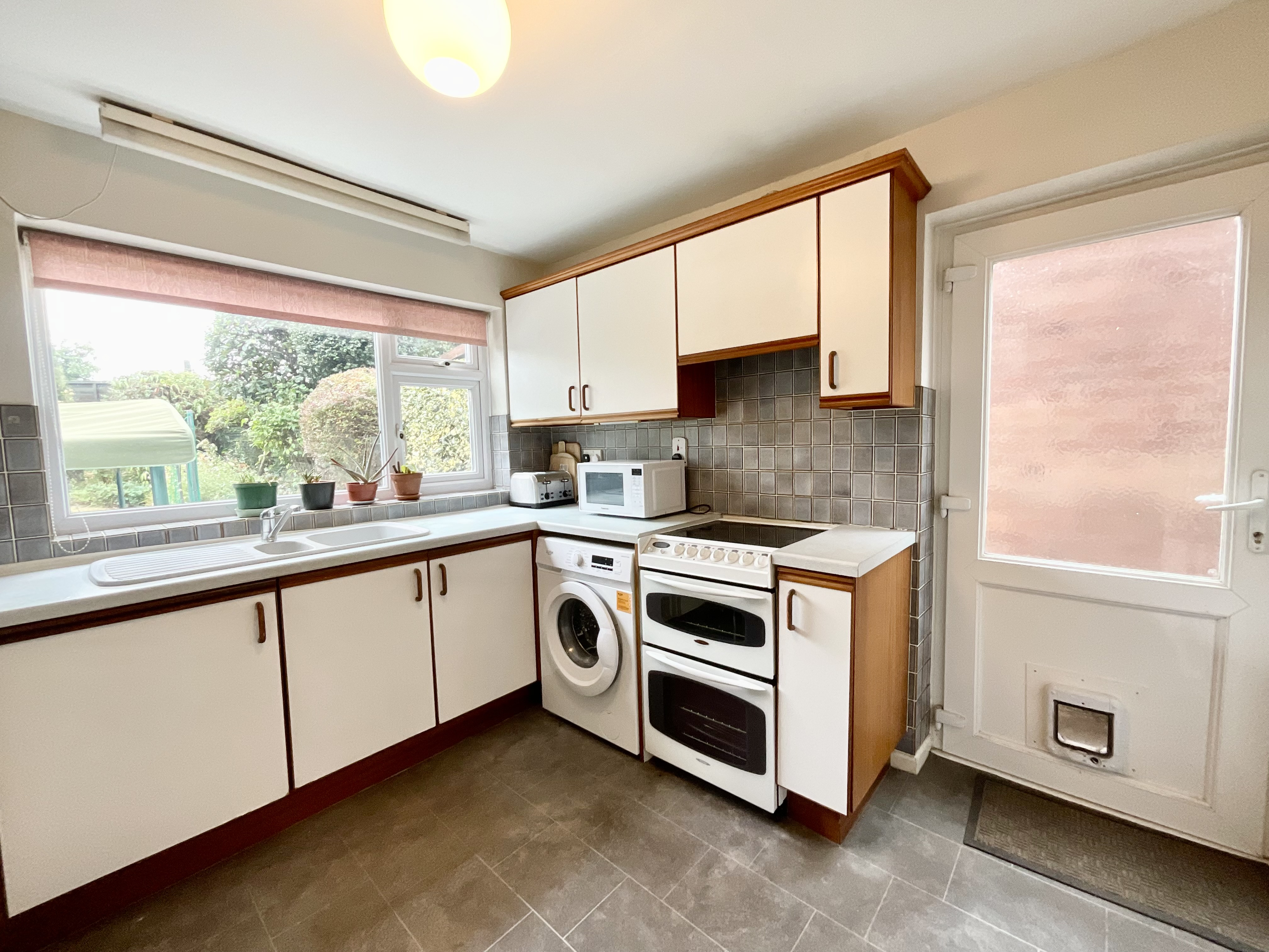 Avon Grove, Stone, ST15, photo 6