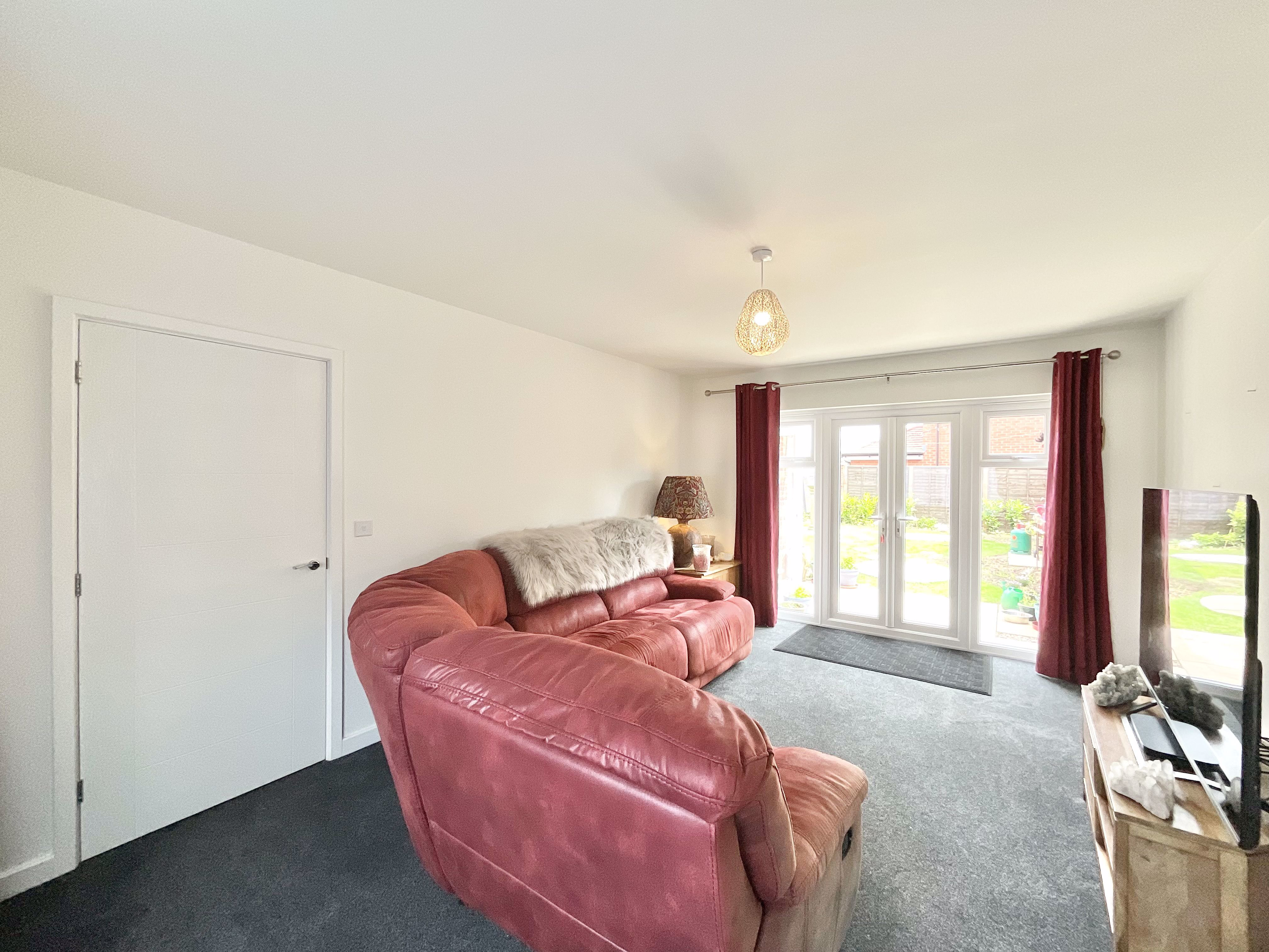 Teal Way, Wistaston, CW2, photo 7
