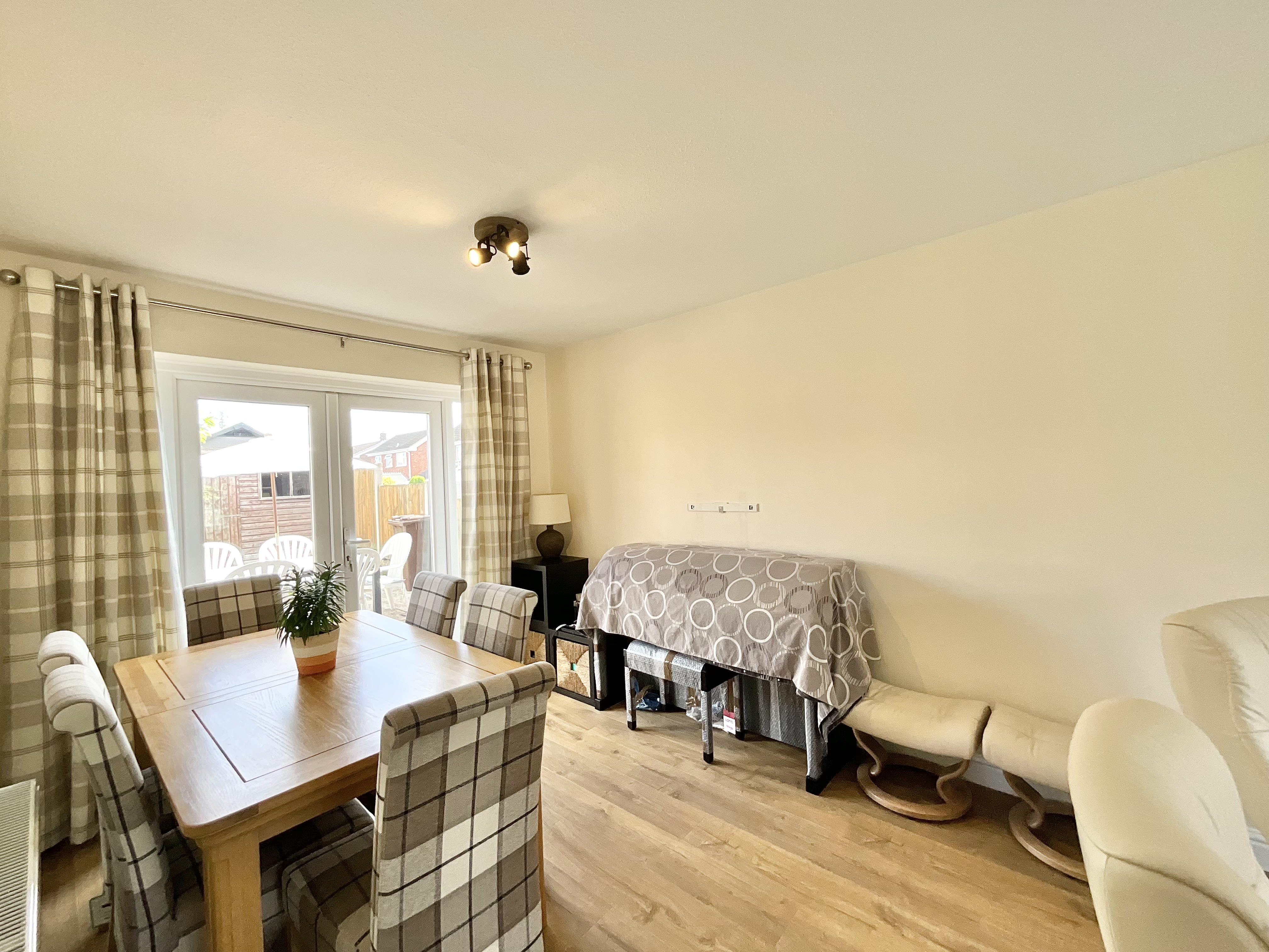 Aynsley Close, Cheadle, ST10, photo 7