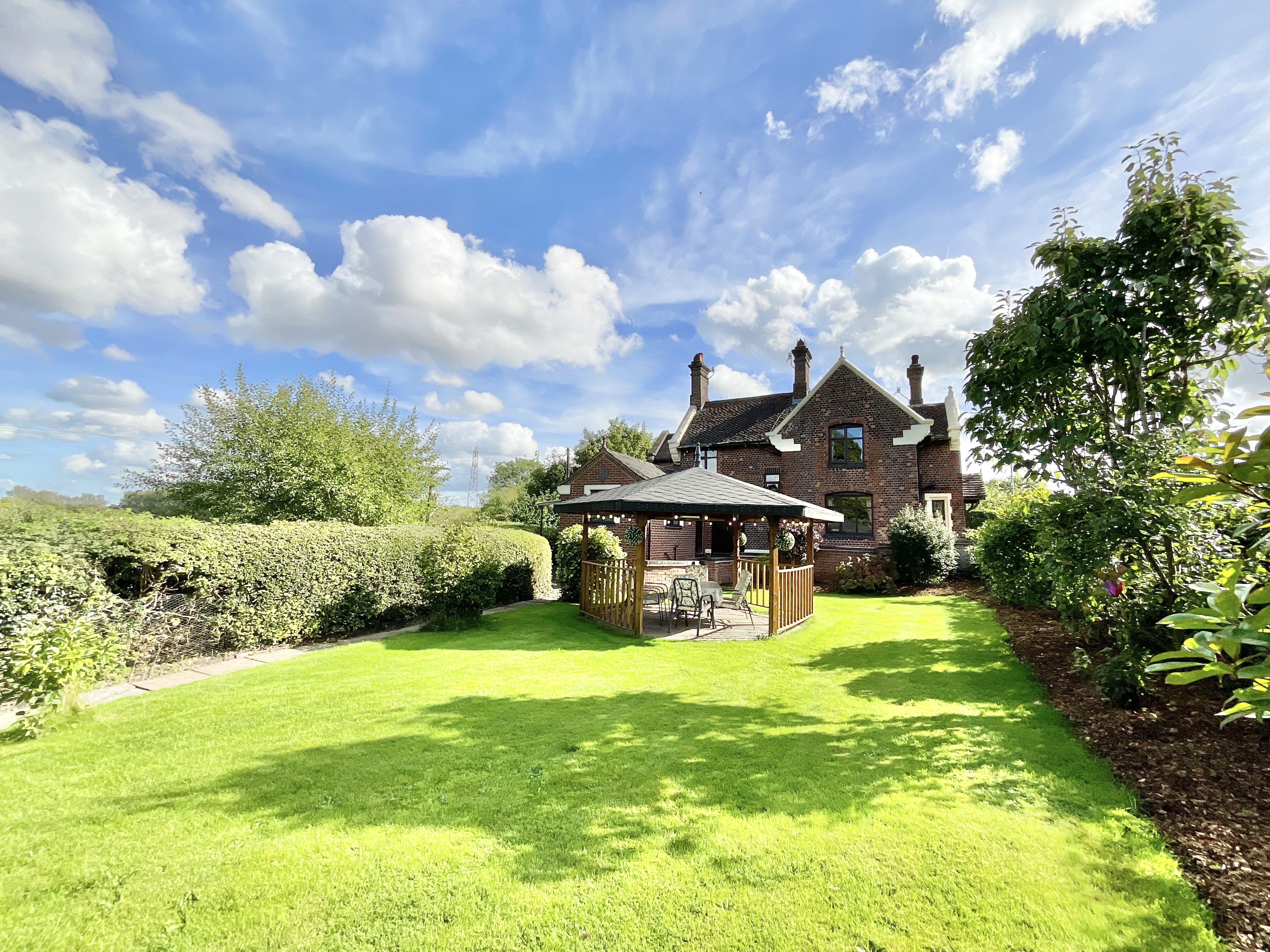 Park Road, Silverdale, ST5, photo 19