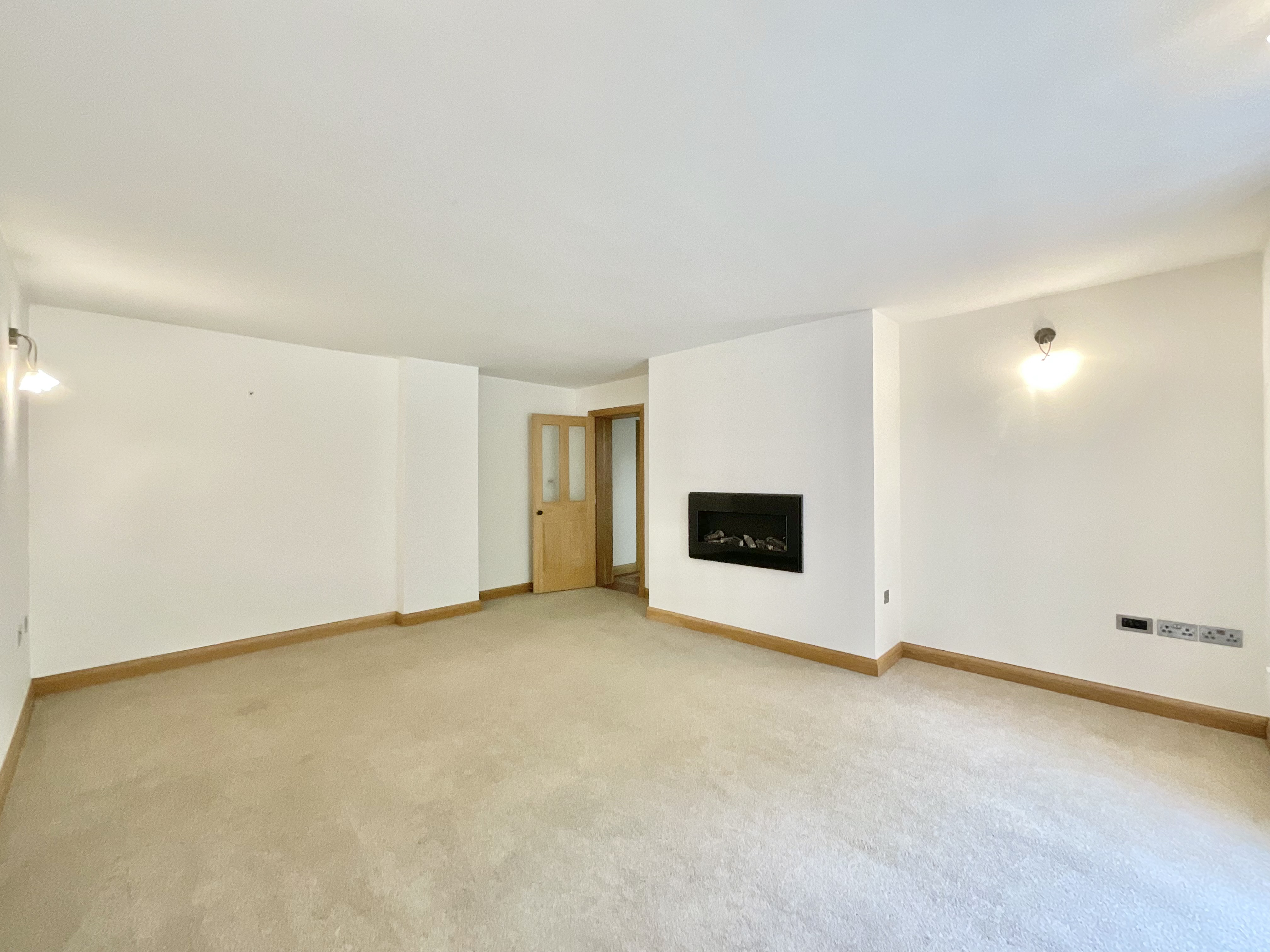 Sidmouth Avenue, Newcastle, ST5, photo 11