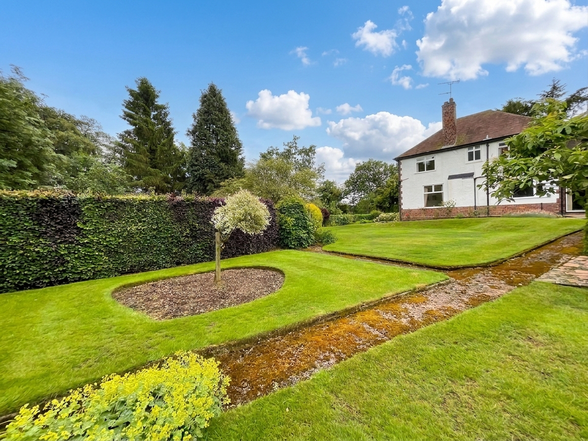 Winghouse Lane, Tittensor, ST12, photo 33