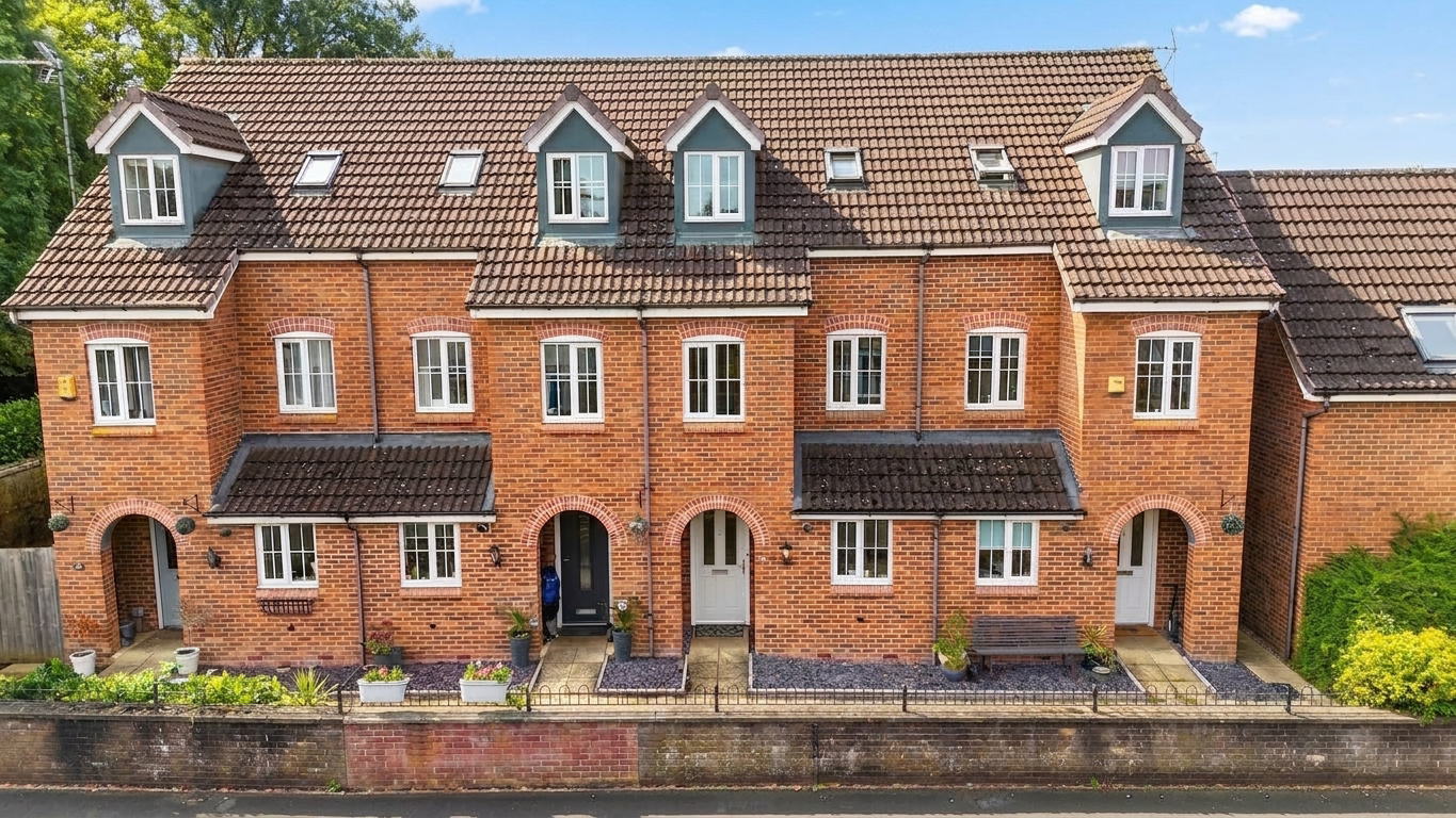 Tilling Drive, Stone, ST15