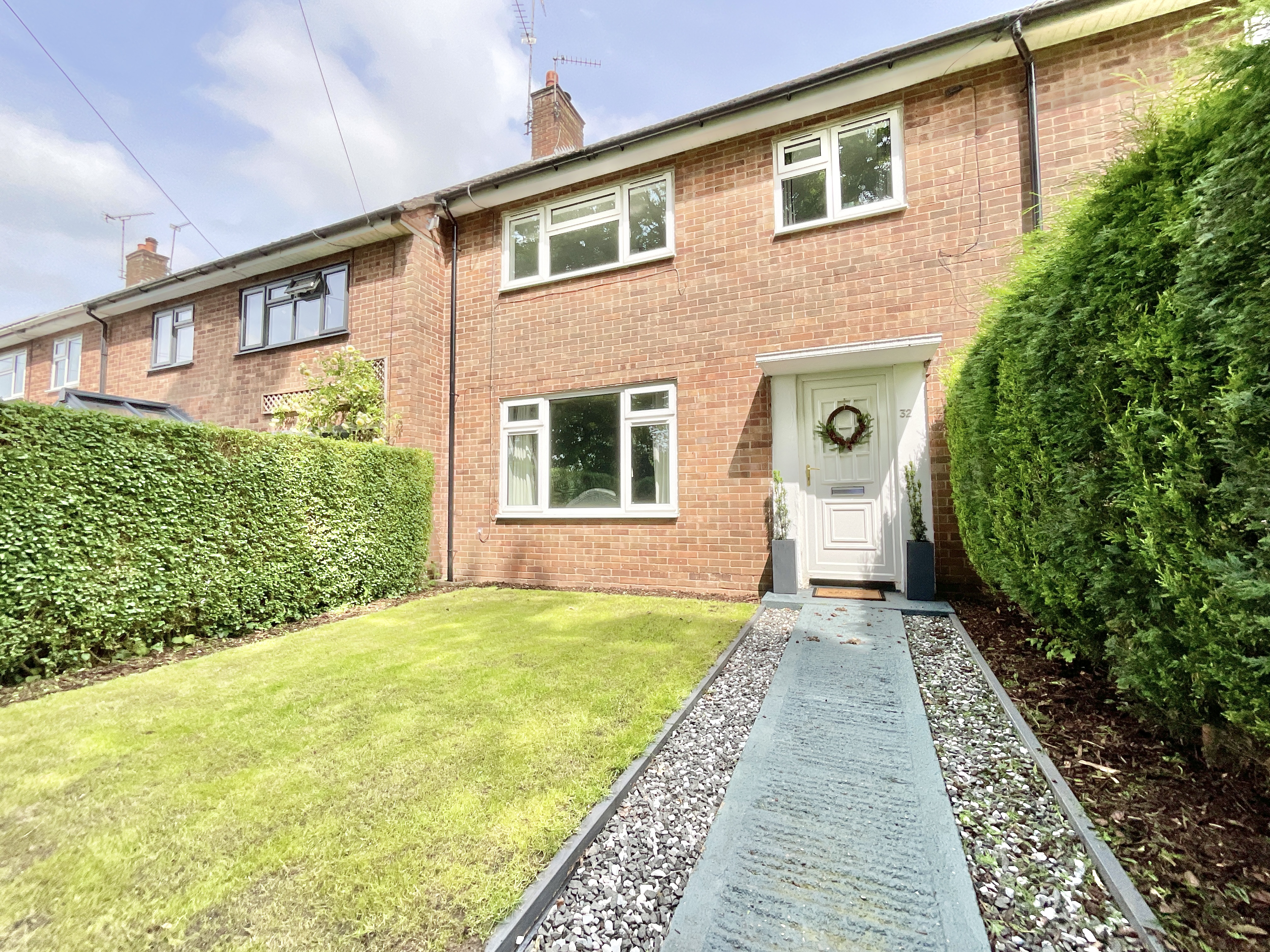 Park View, Swynnerton, ST15, photo 2