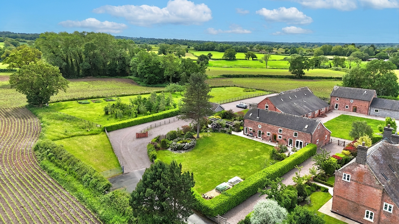 Hunsterson, Greenfields Farm, CW5, photo 37