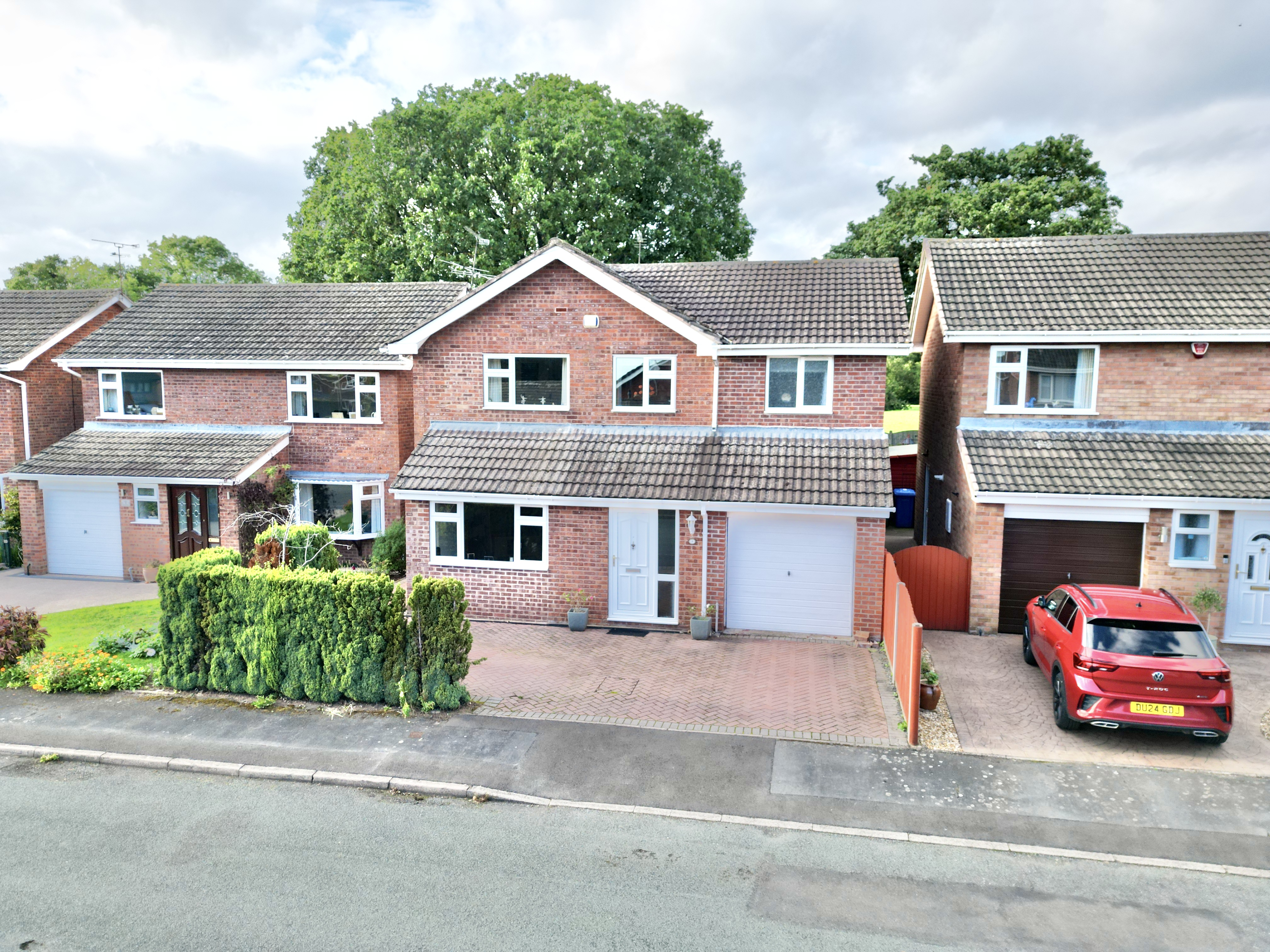 Summerfields, Yarnfield, ST15, photo 33