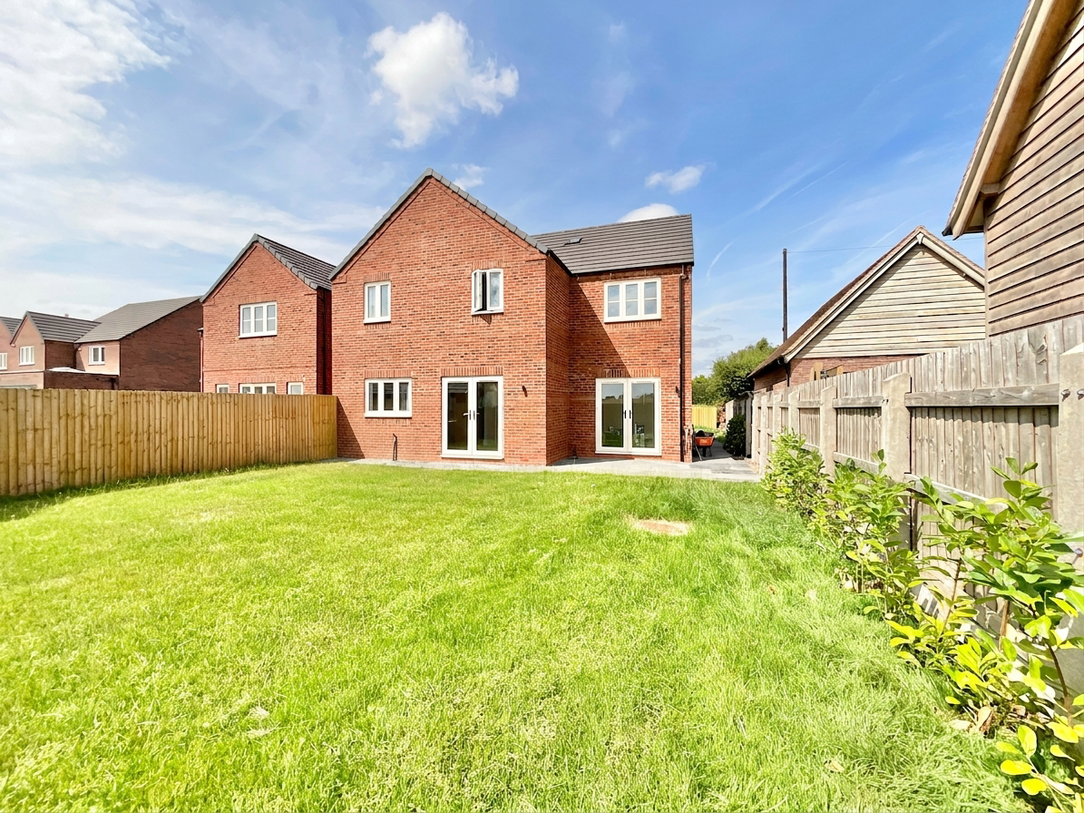 Stafford Road, Woodseaves, ST20, photo 4